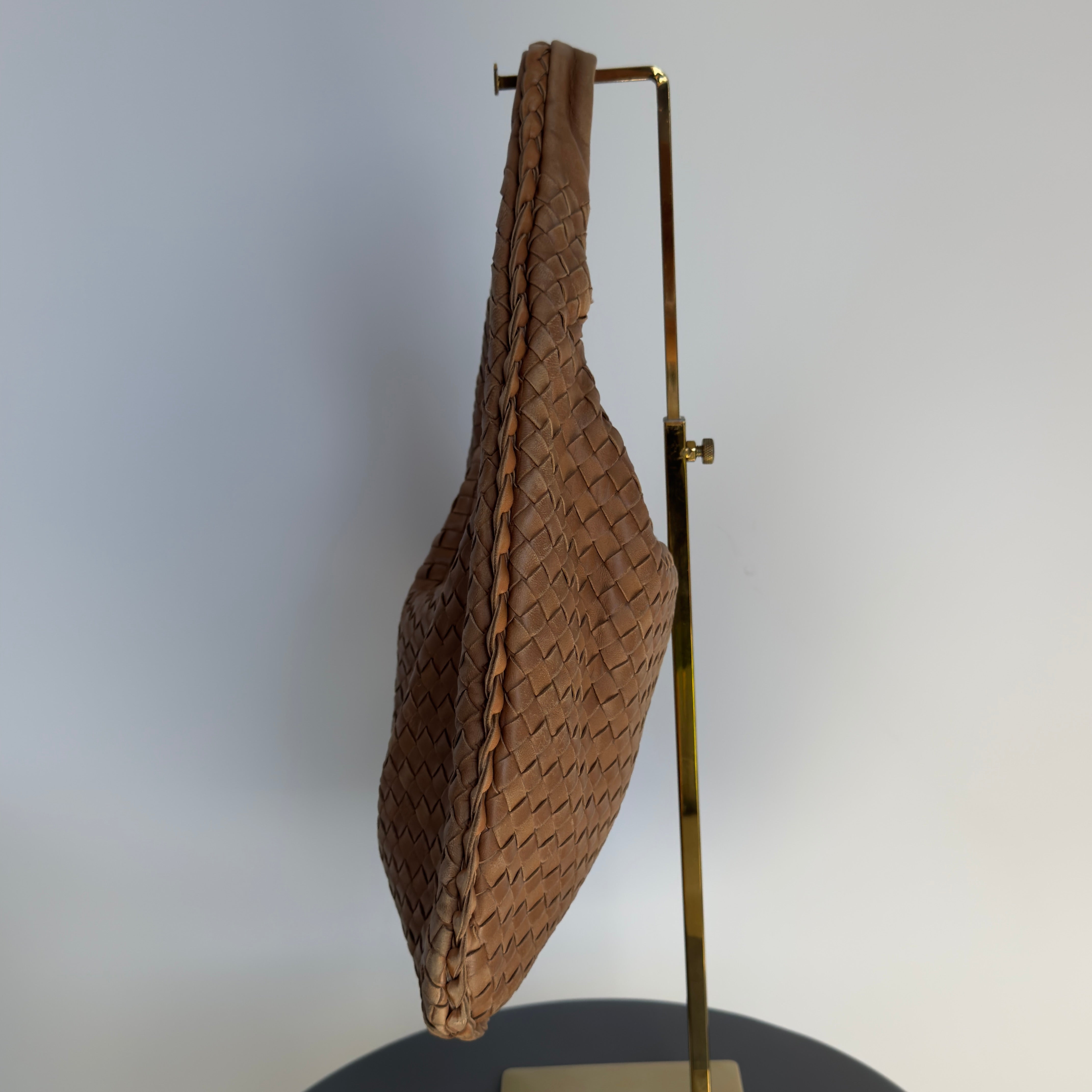 Bottega Veneta Intrecciato Brown - Queen May