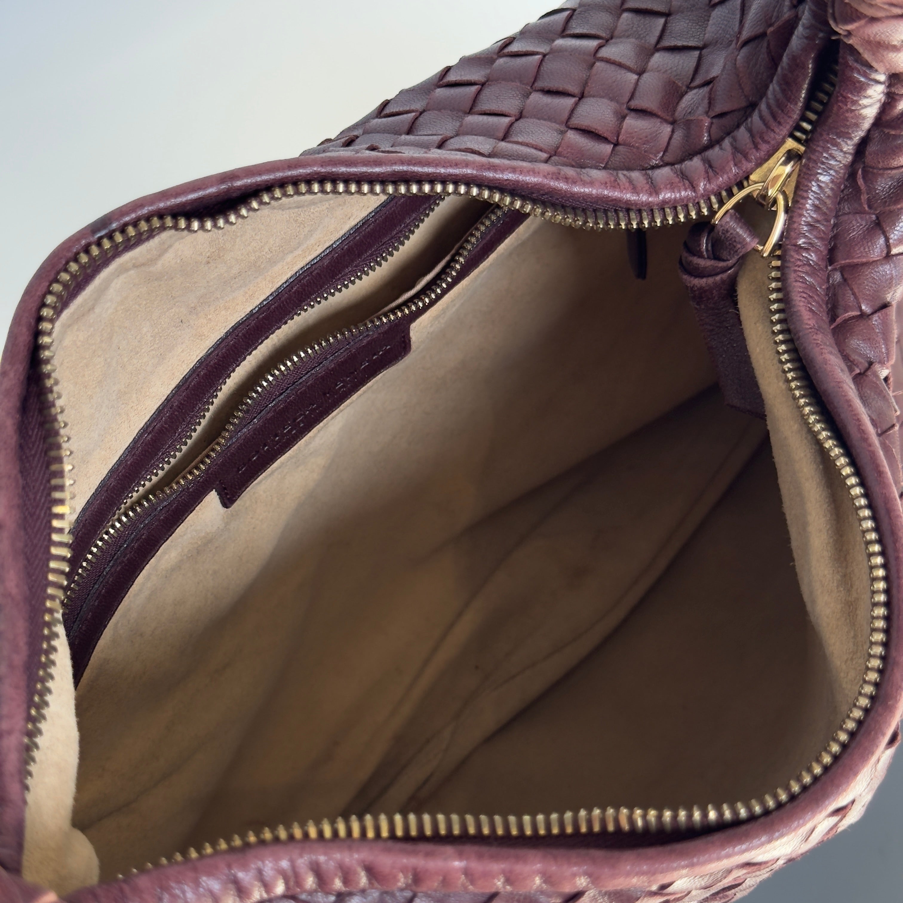 Bottega Veneta Intrecciato Hobo Maroon - Queen May