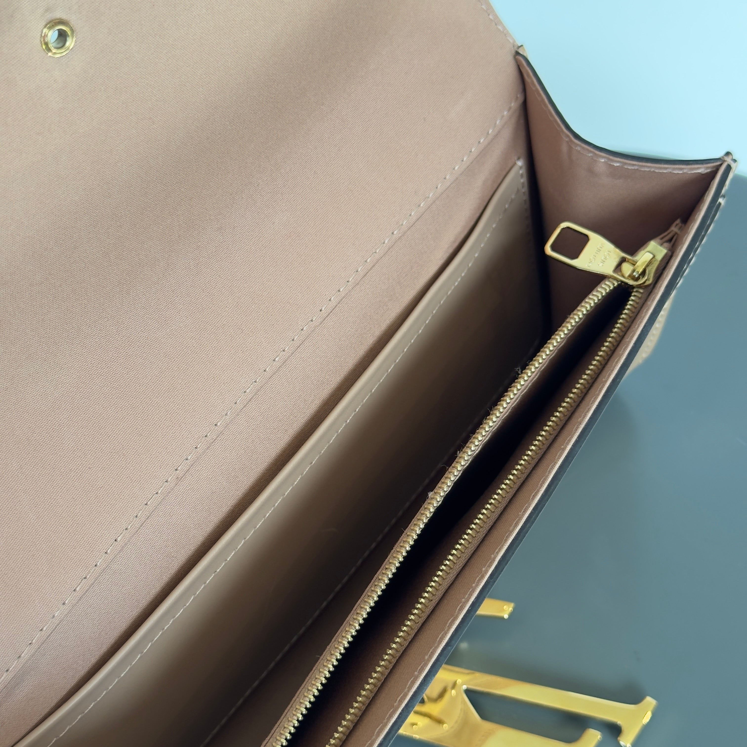 Louis Vuitton Vernis Patent Leather Louise Clutch - Queen May