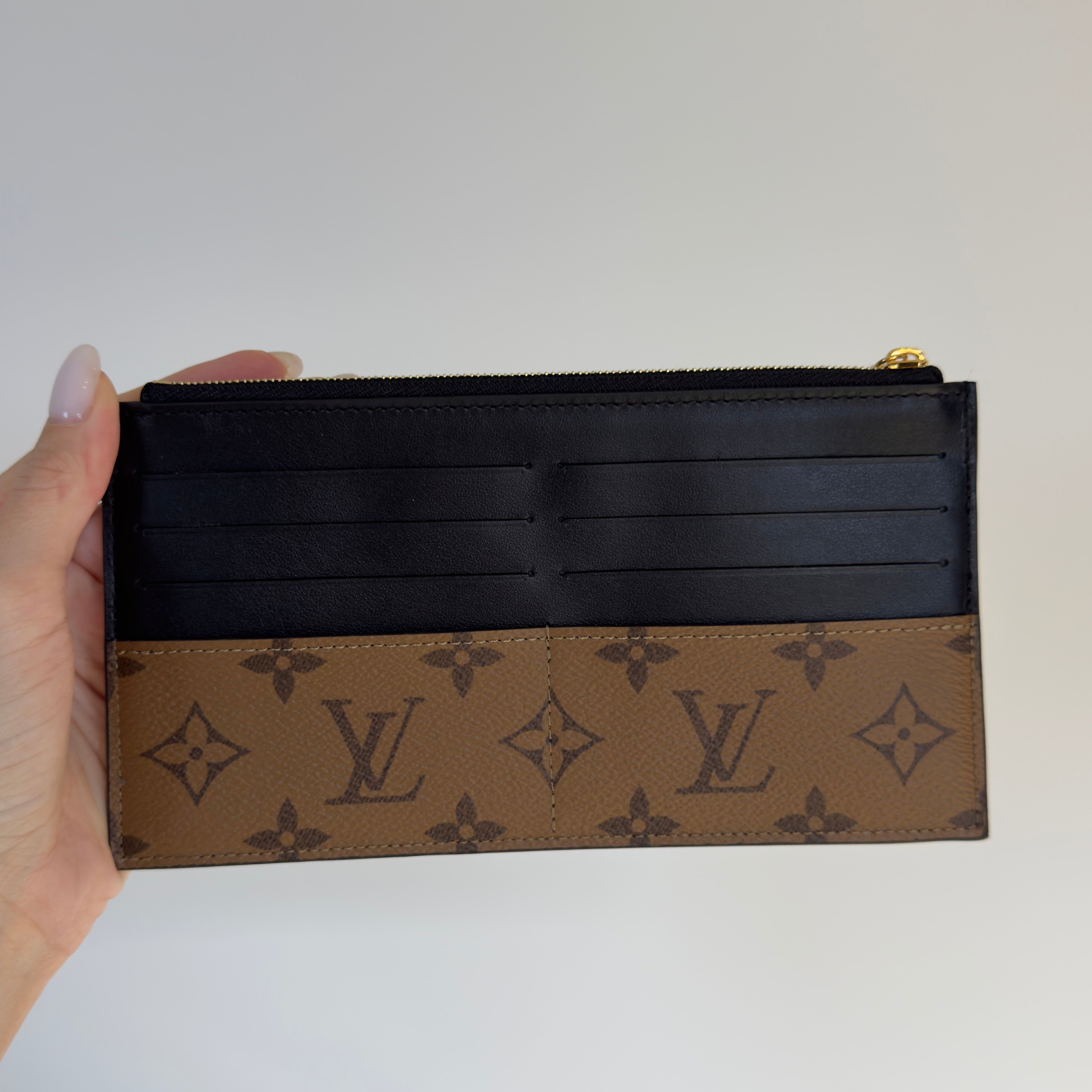 Louis Vuitton Slim Wallet - Queen May