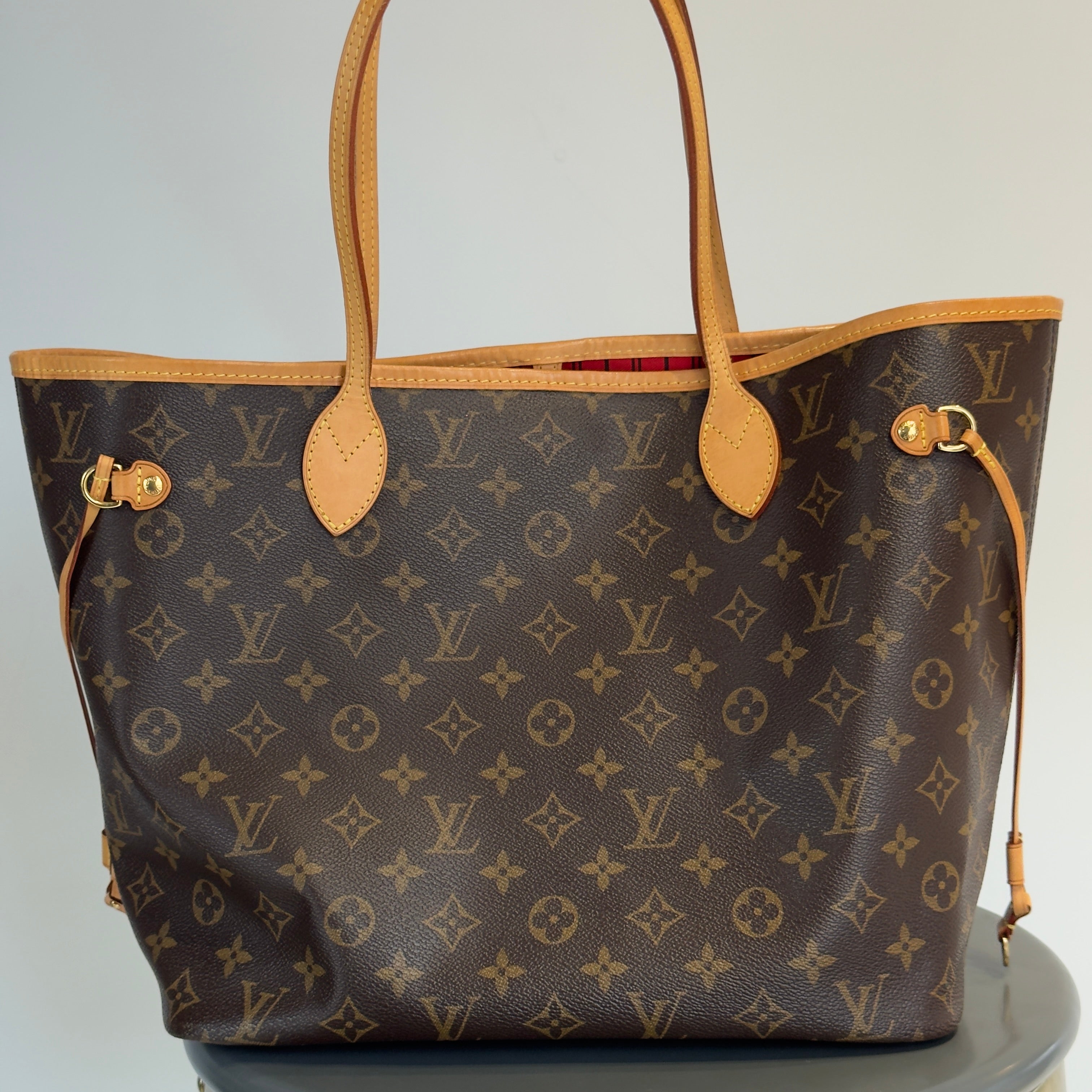 Louis Vuitton Monogram Neverfull MM - Queen May