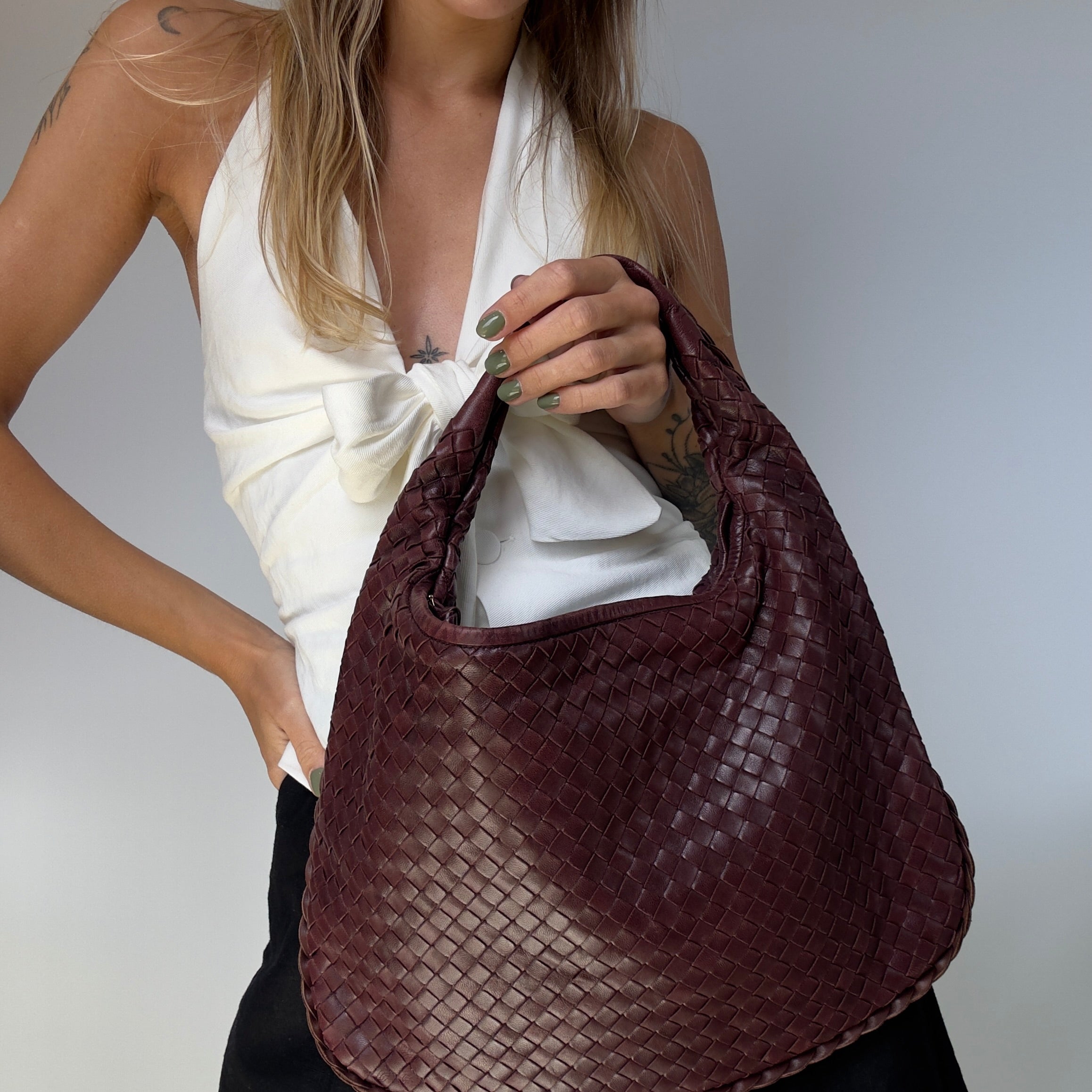 Bottega Veneta Intrecciato Hobo Maroon - Queen May