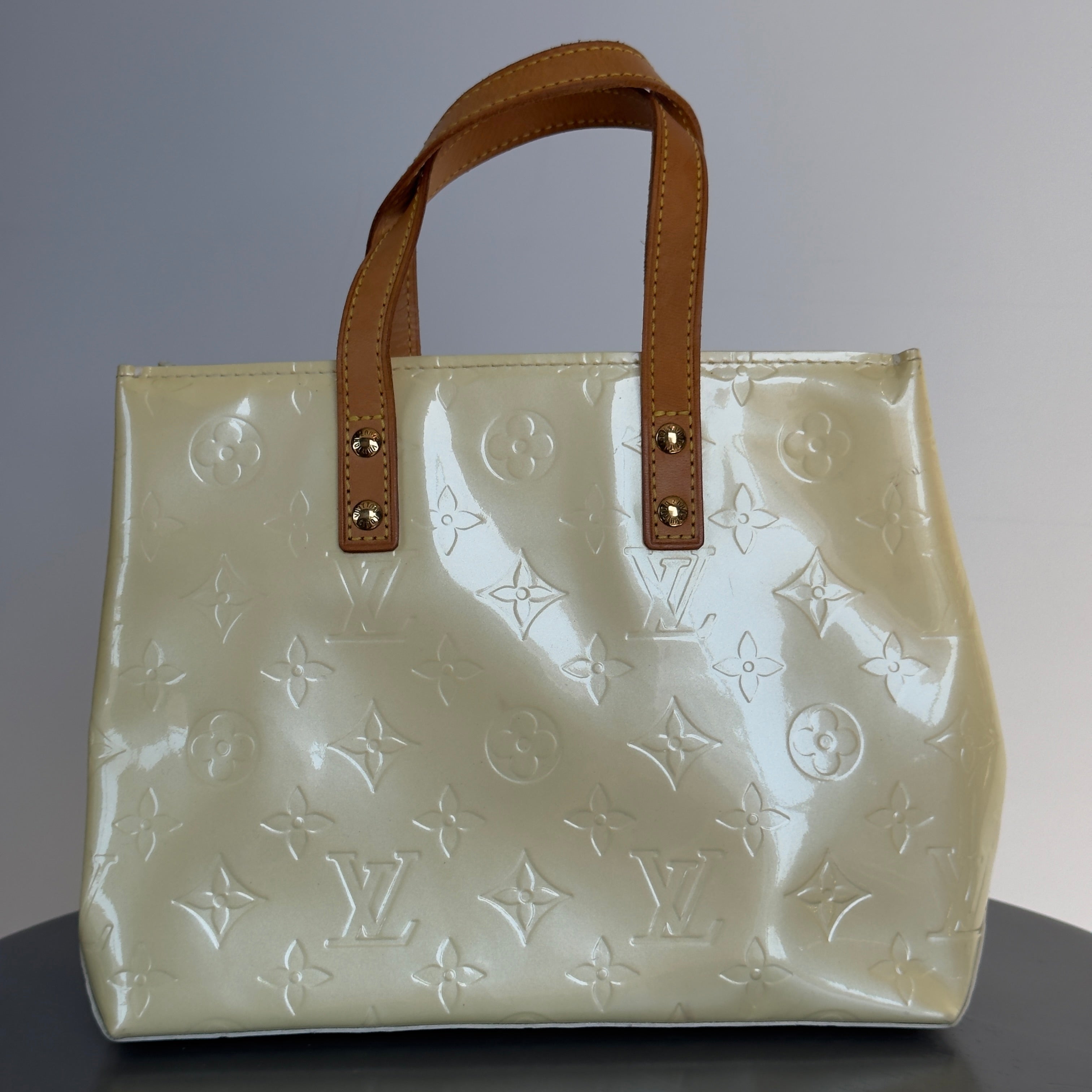 Louis Vuitton Monogram Vernis Reade Yellow - Queen May
