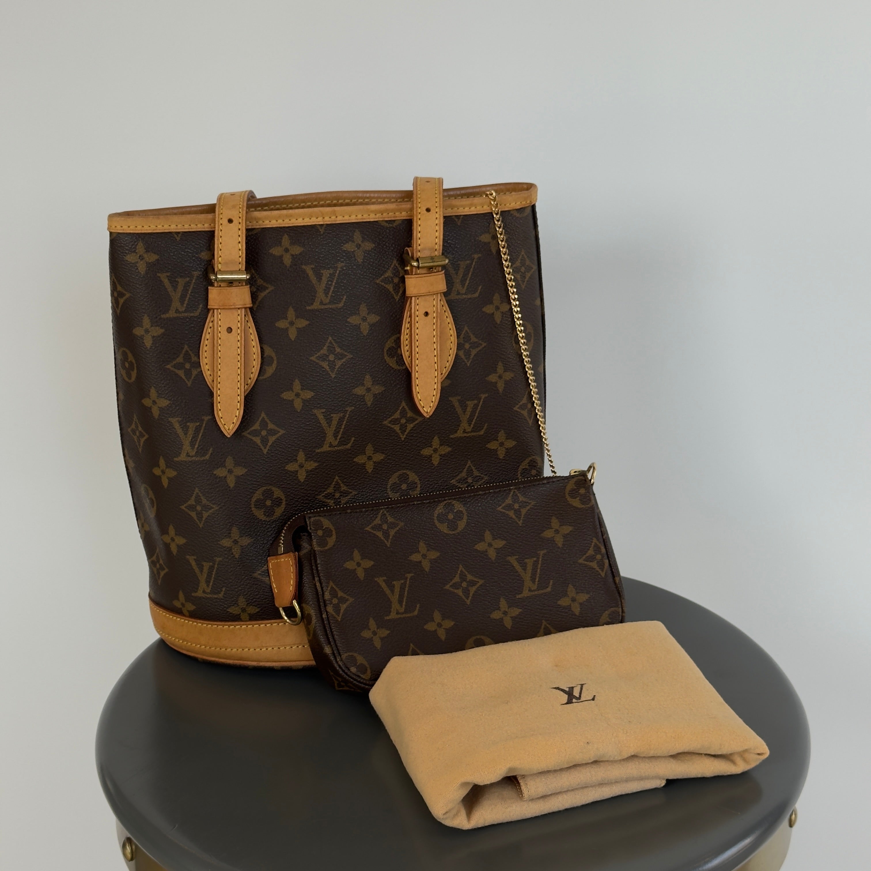 Louis Vuitton Monogram Marais Petite Bucket Bag PM With Pouch - Queen May