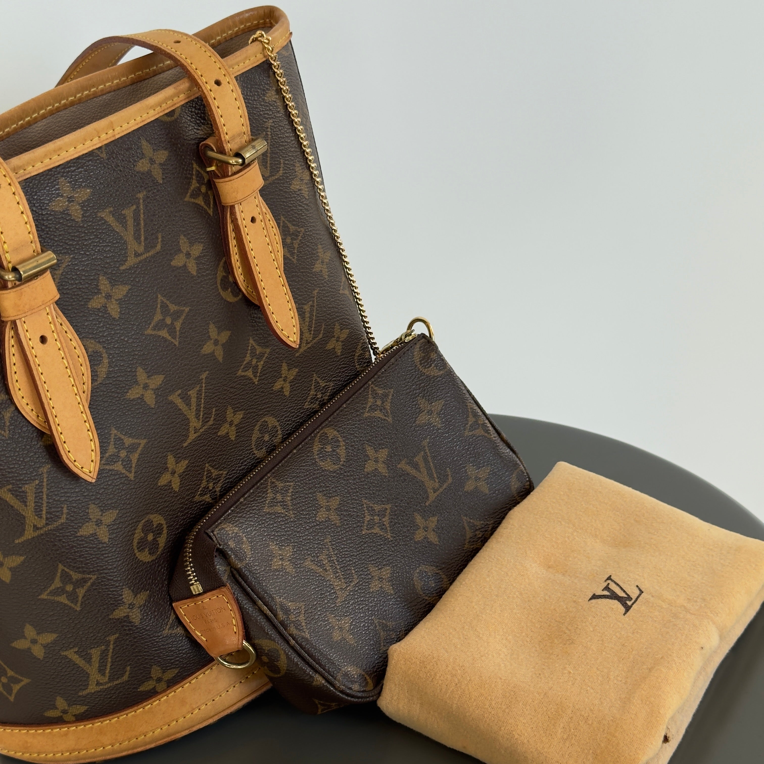 Louis Vuitton Monogram Marais Petite Bucket Bag PM With Pouch - Queen May