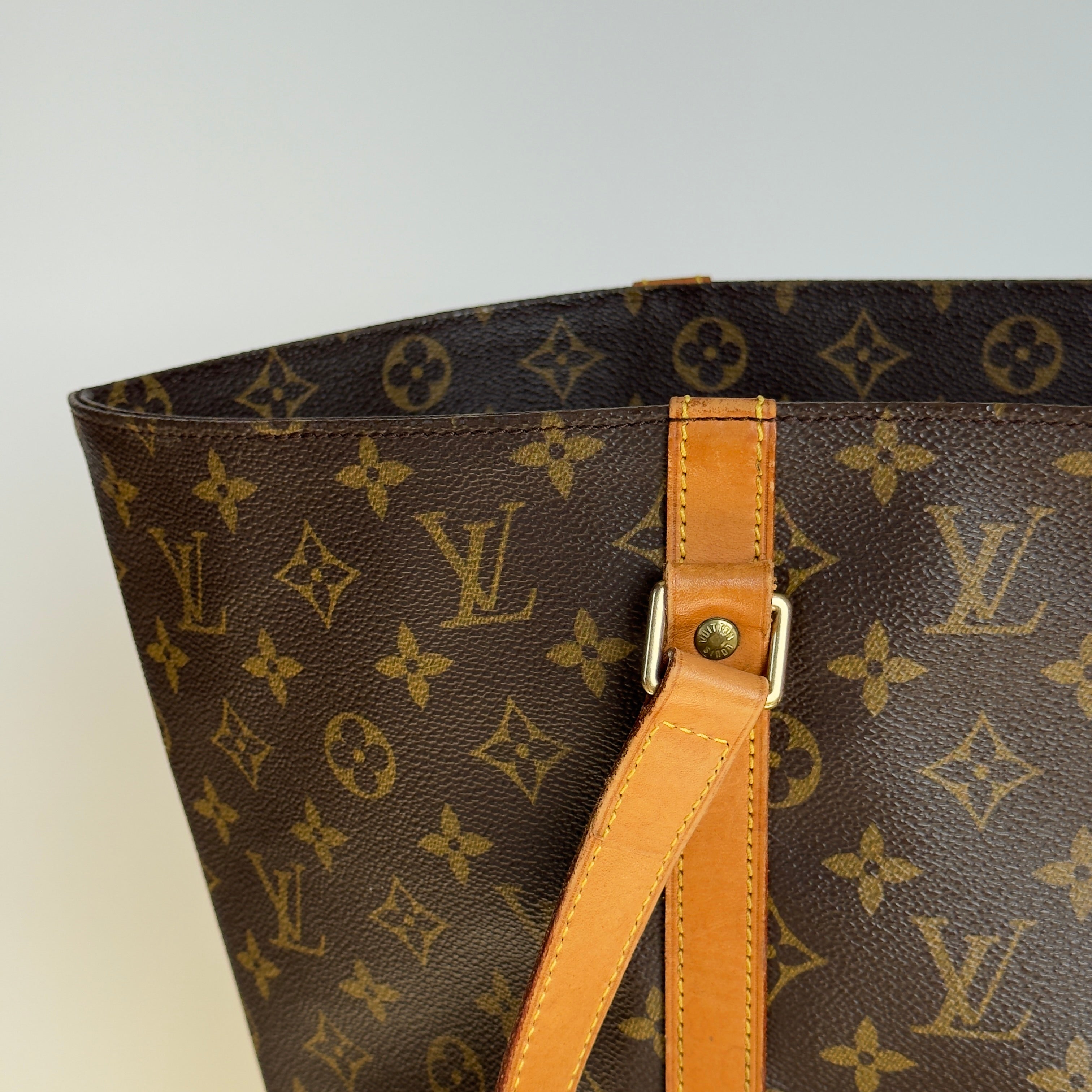 Louis Vuitton Monogram Sac Tote - Queen May