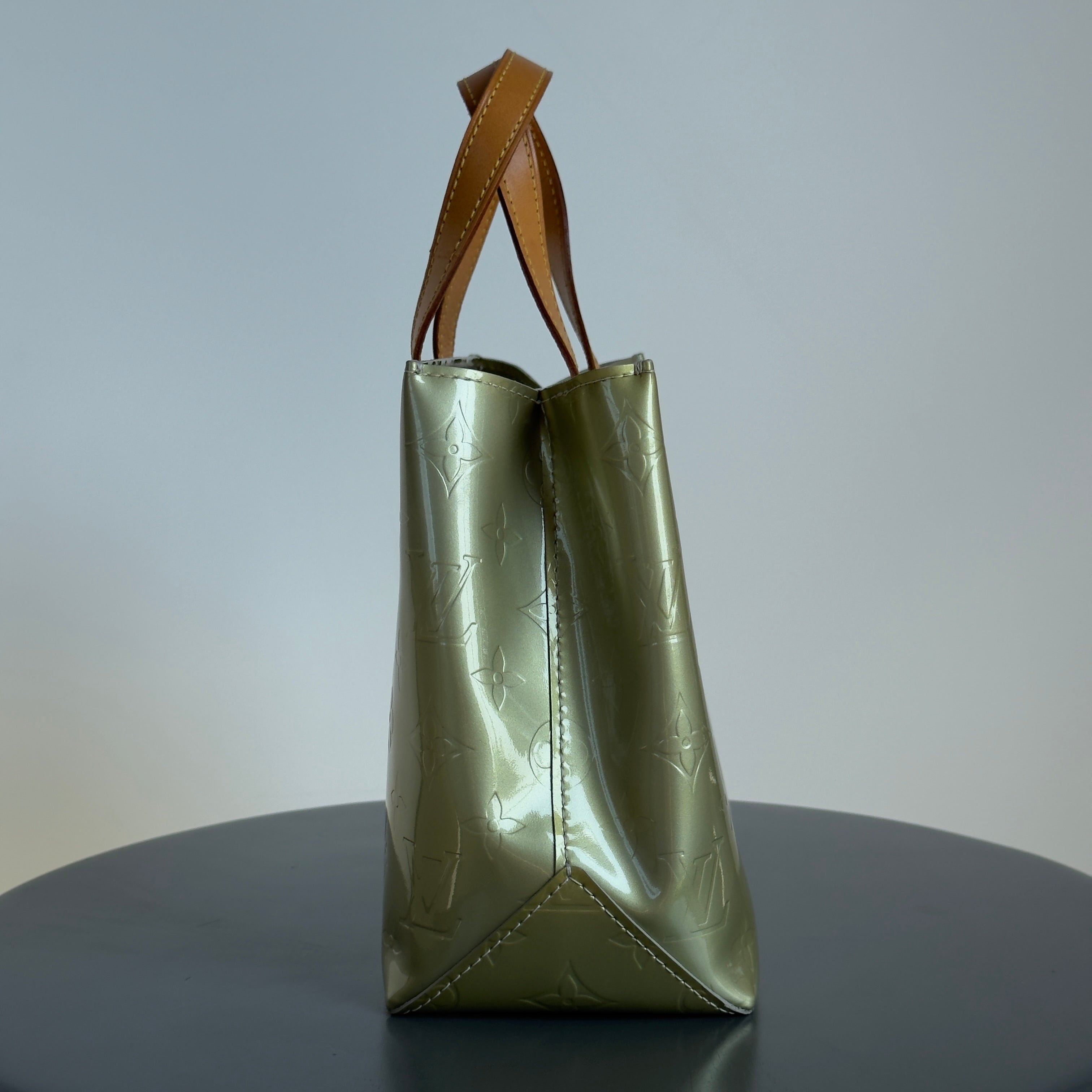 Louis Vuitton Vernis Reade PM - Queen May