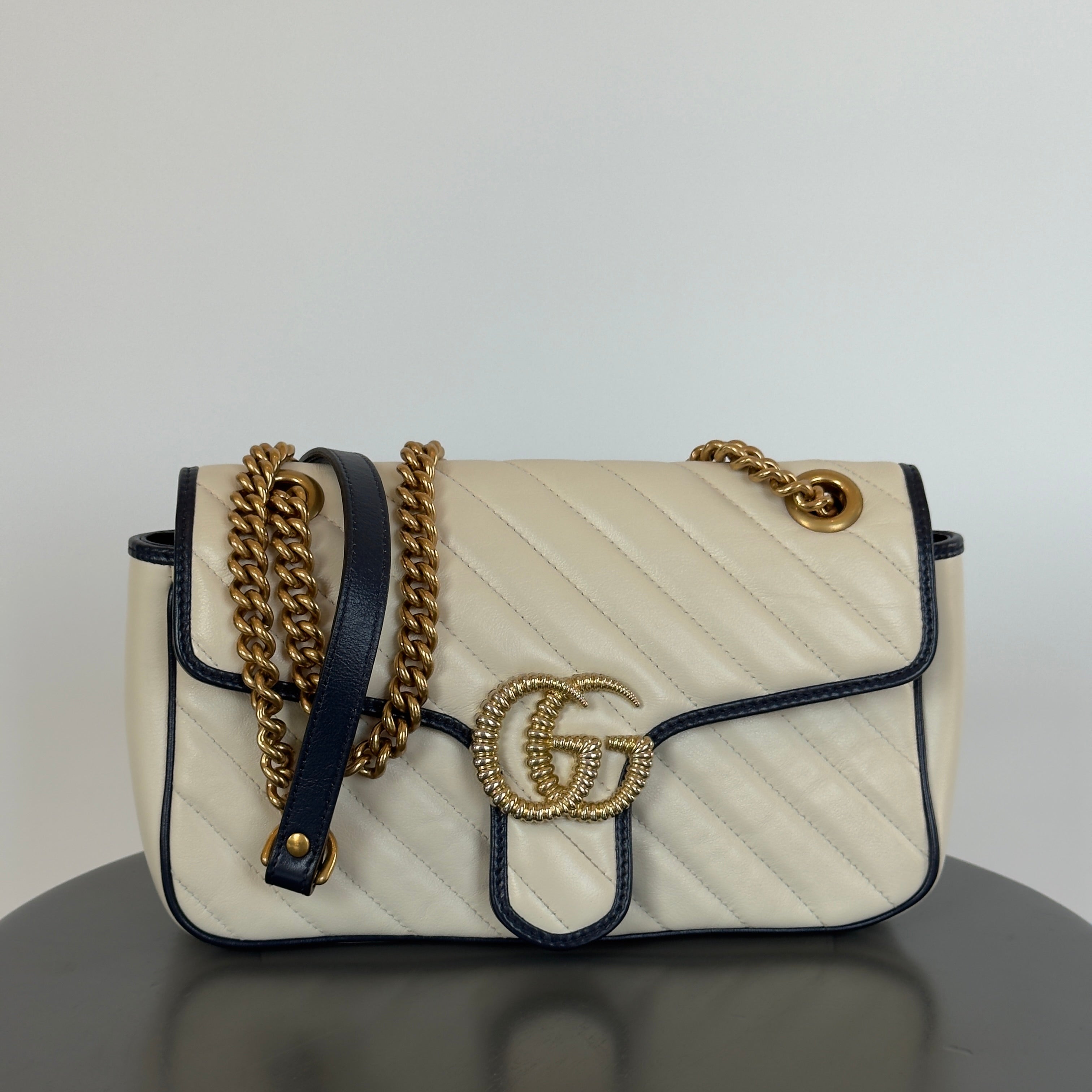 Gucci Vintage Effect Marmont - Queen May