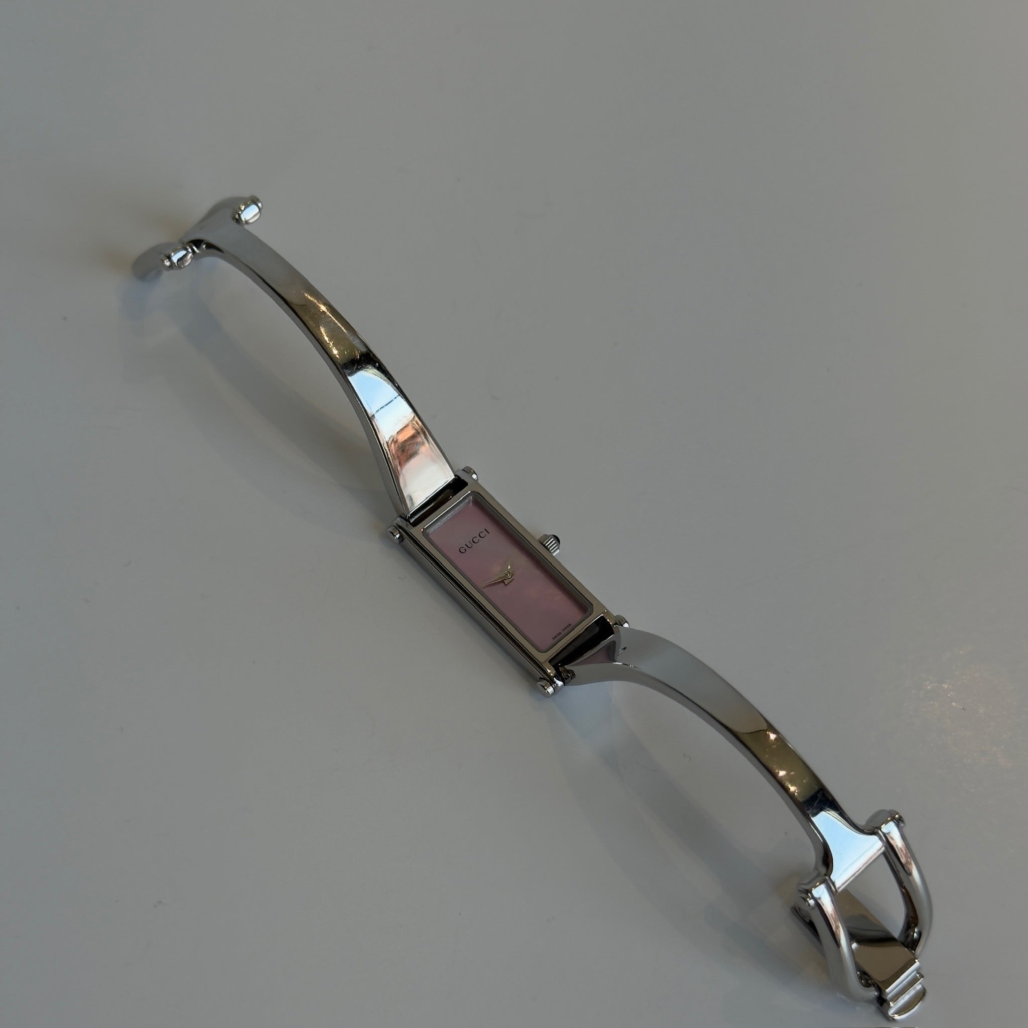 Gucci 1500L Pink Mother of Pearl Dial Horsebit Watch - Queen May