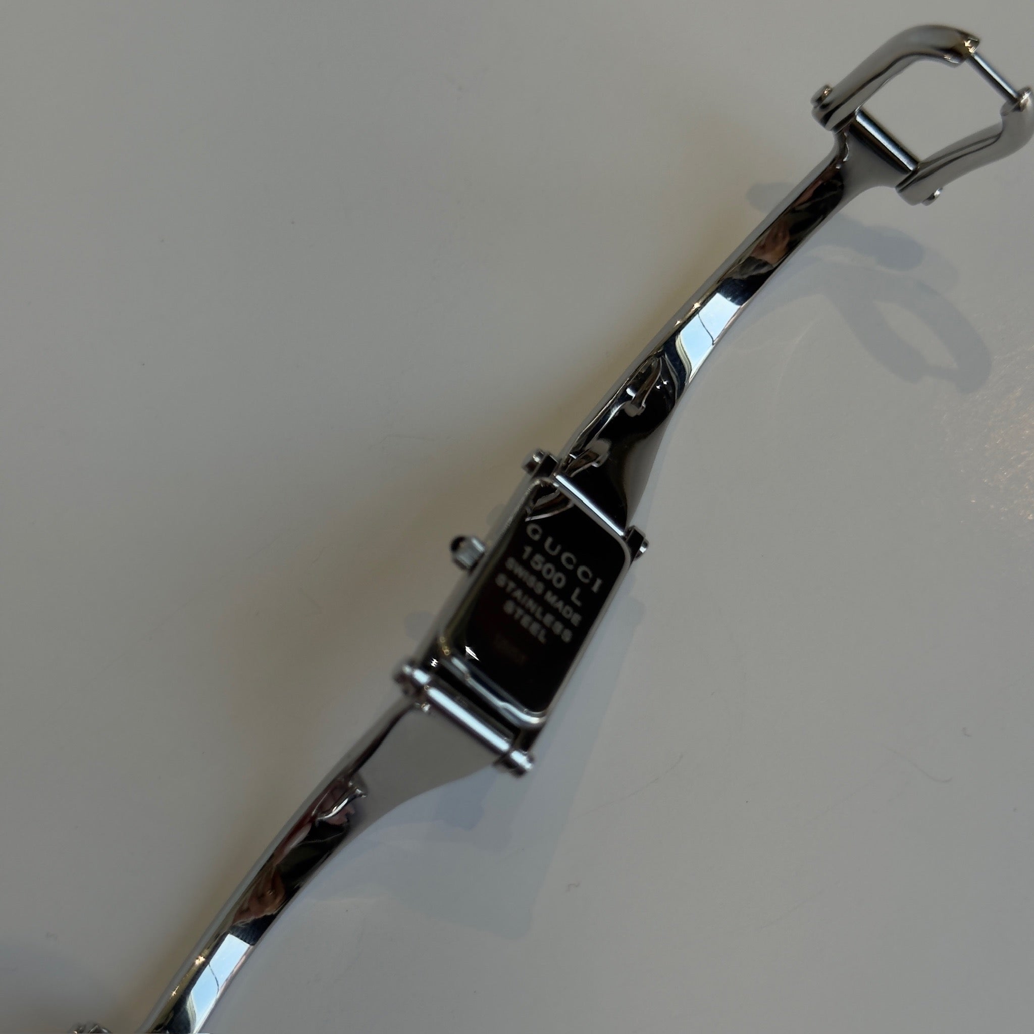 Gucci 1500L Pink Mother of Pearl Dial Horsebit Watch - Queen May