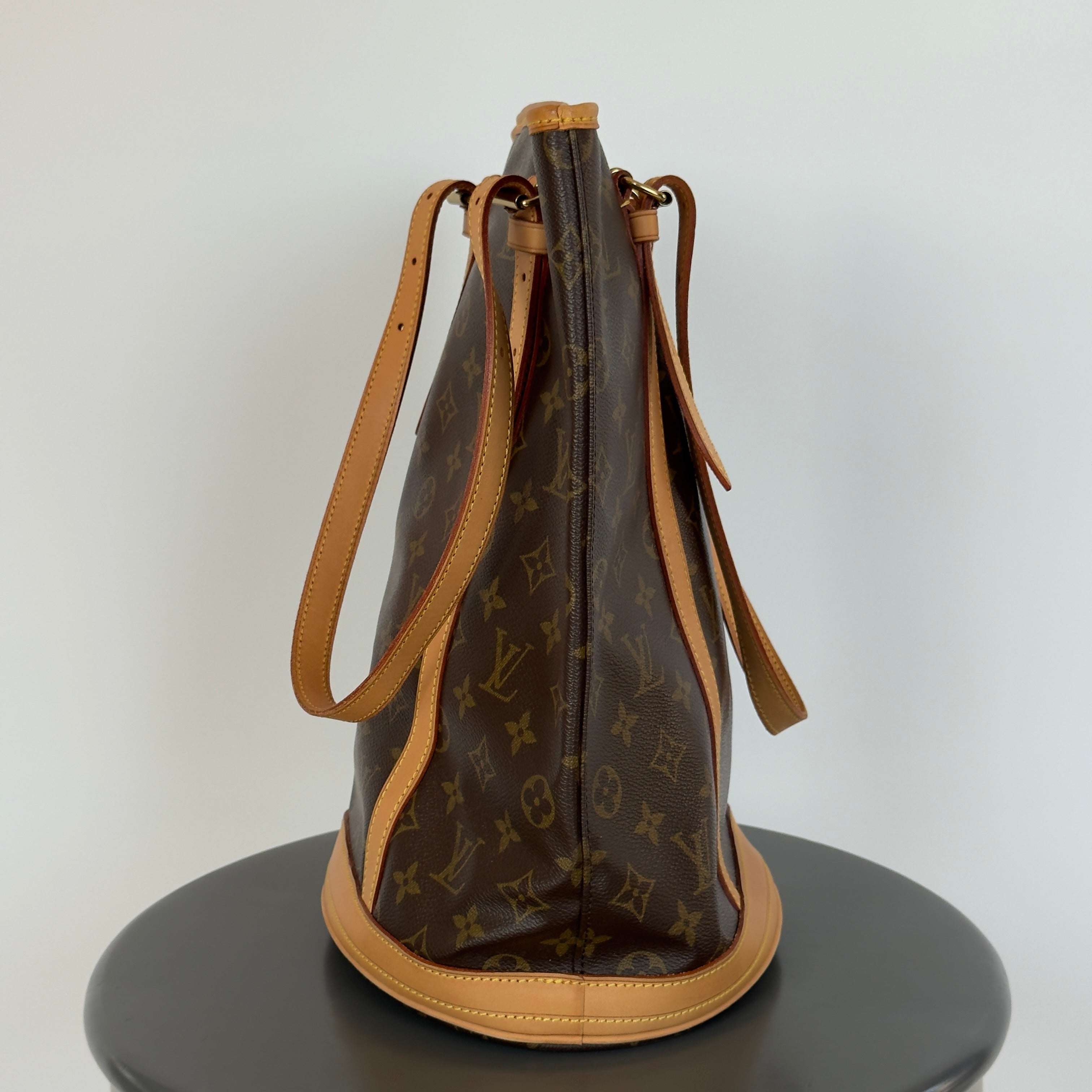 Louis Vuitton Monogram Marais Bucket Bag GM - Queen May