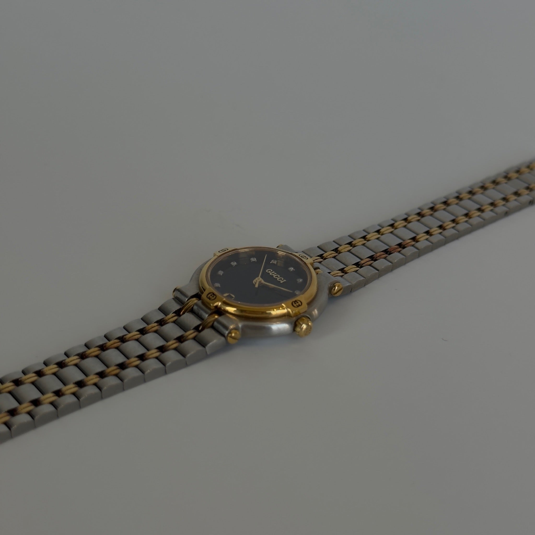 Vintage Gucci Date 9000L Two Tone Watch - Queen May
