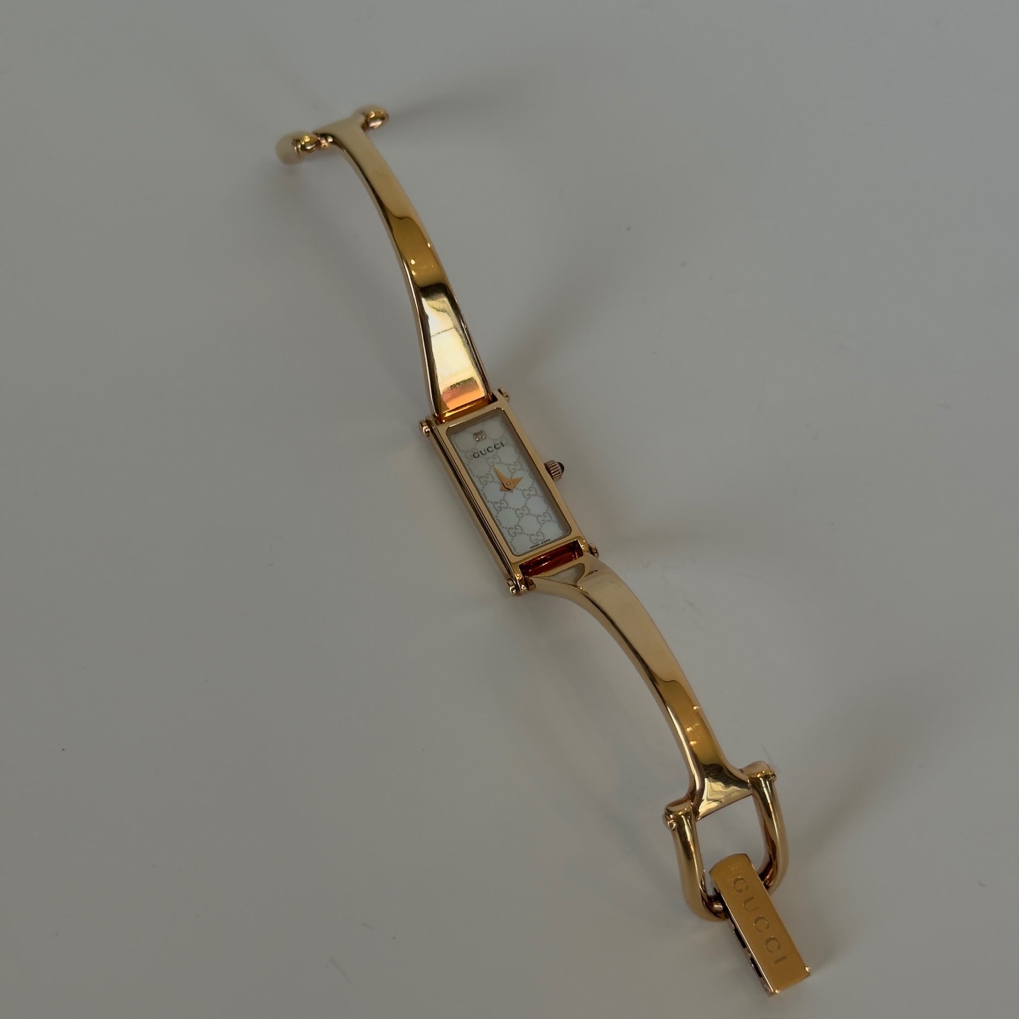 Gucci 1500L GG Mother of Pearl Dial Horsebit Watch - Queen May