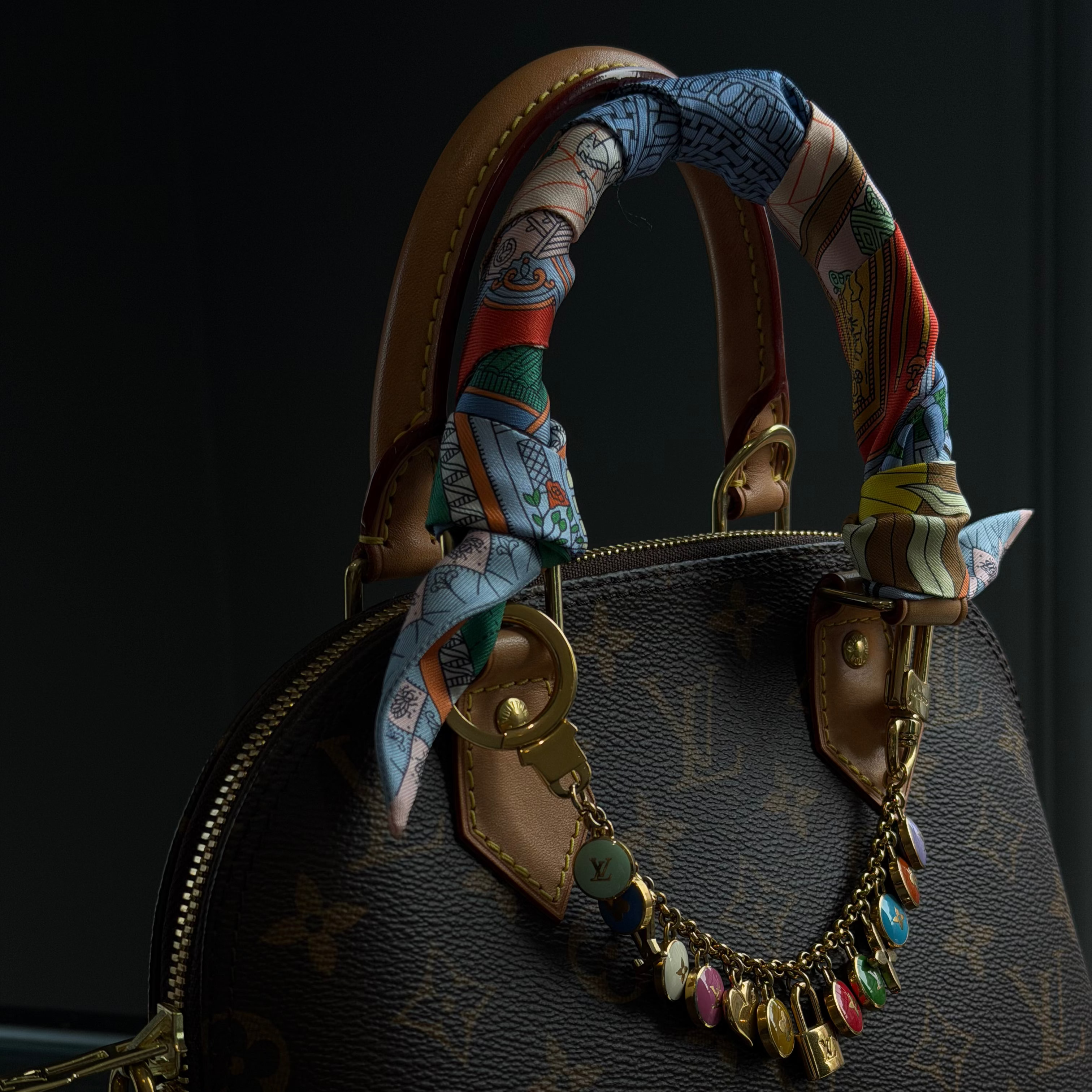 Hermès Twilly - Light Blue/"Objets de Curiosité - Queen May