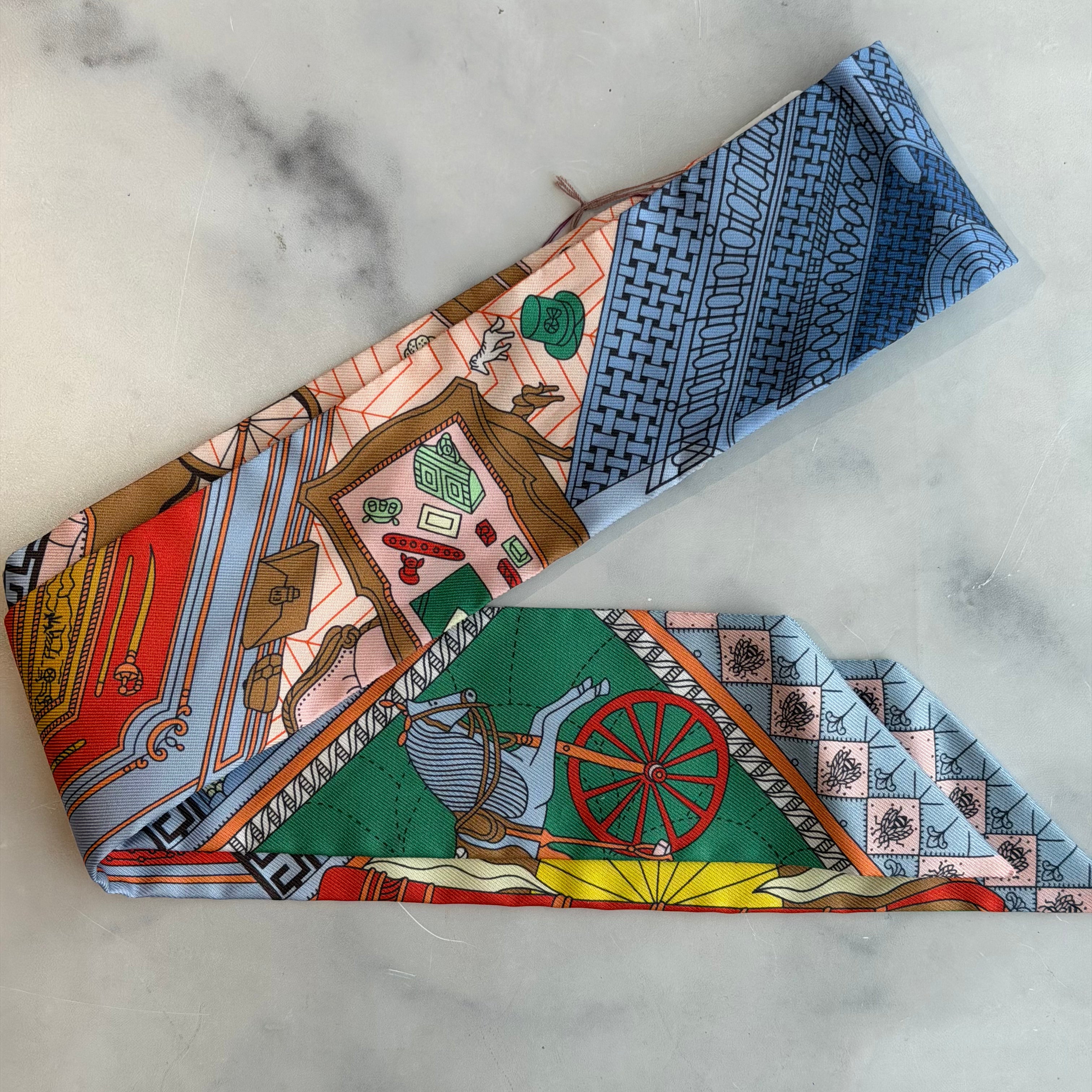 Hermès Twilly - Light Blue/"Objets de Curiosité - Queen May