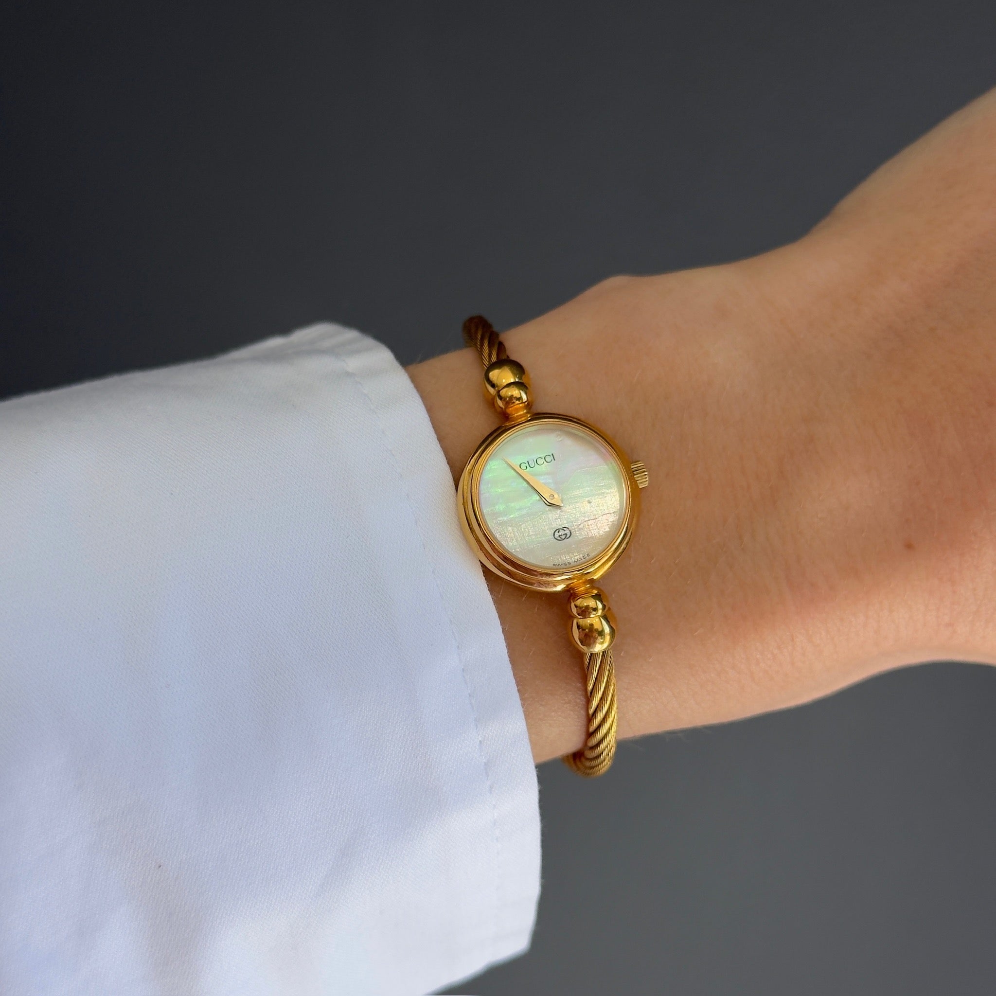 Gucci 20mm Mother Of Pearl Rope Bangle Watch - Queen May
