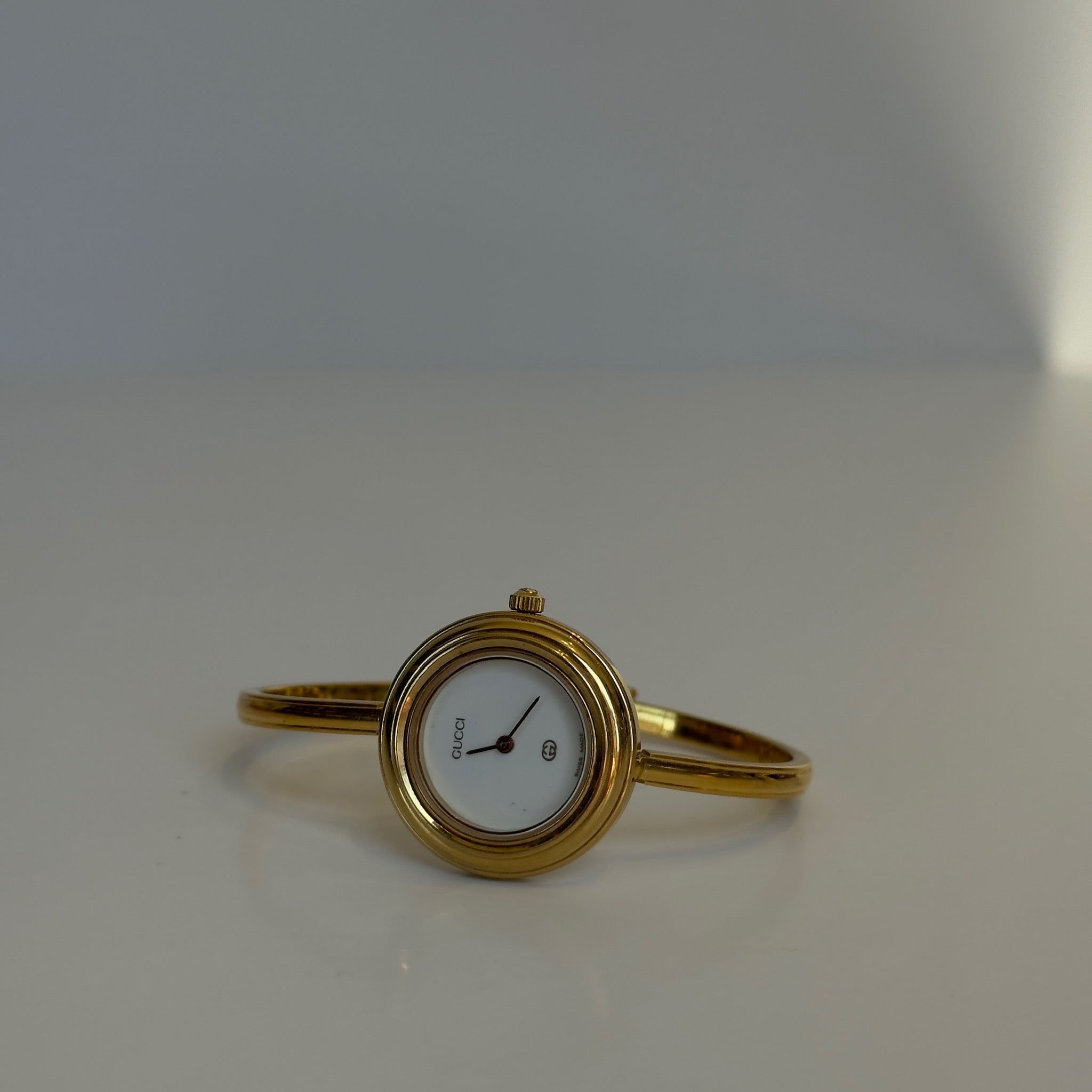 Vintage Gucci Interchangeable Bezel Bangle Watch - Queen May
