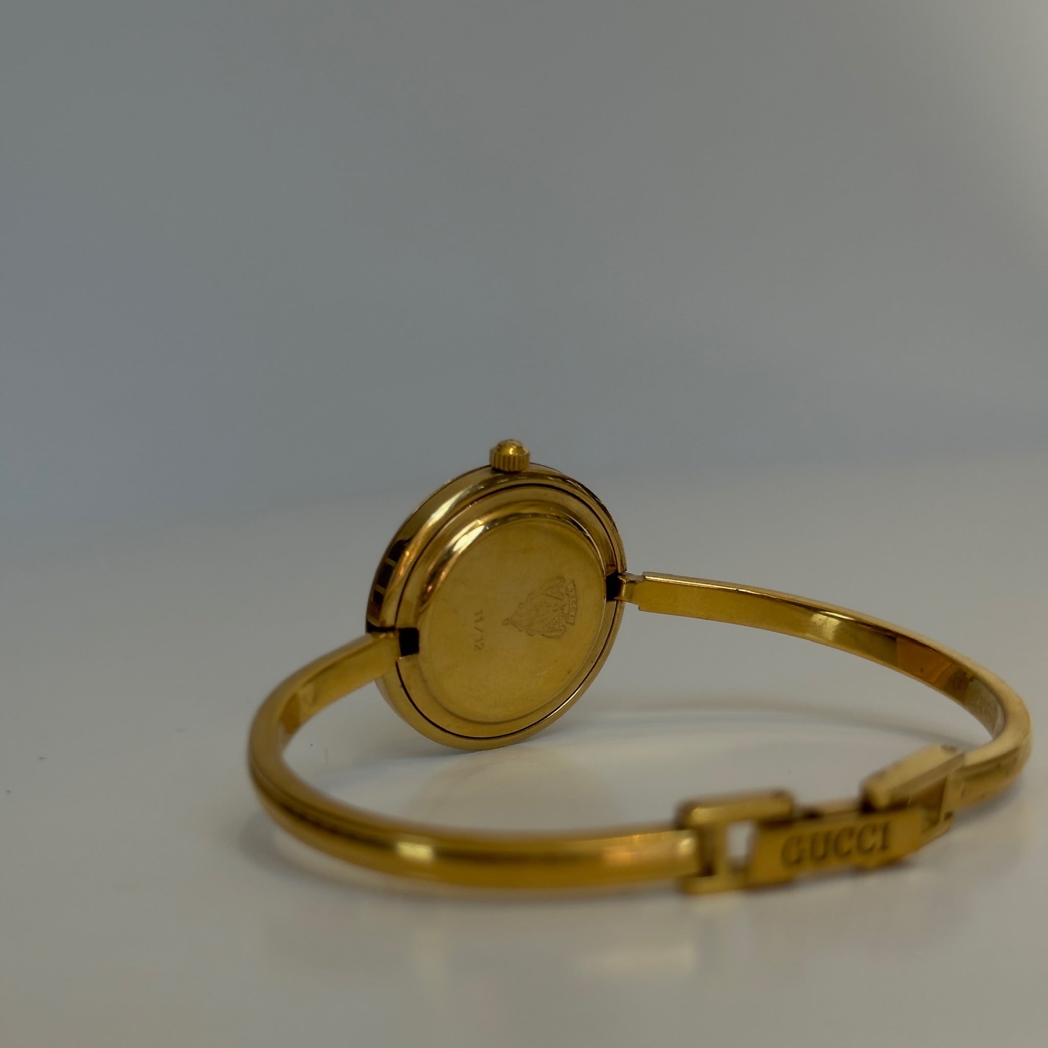 Vintage Gucci Interchangeable Bezel Bangle Watch - Queen May