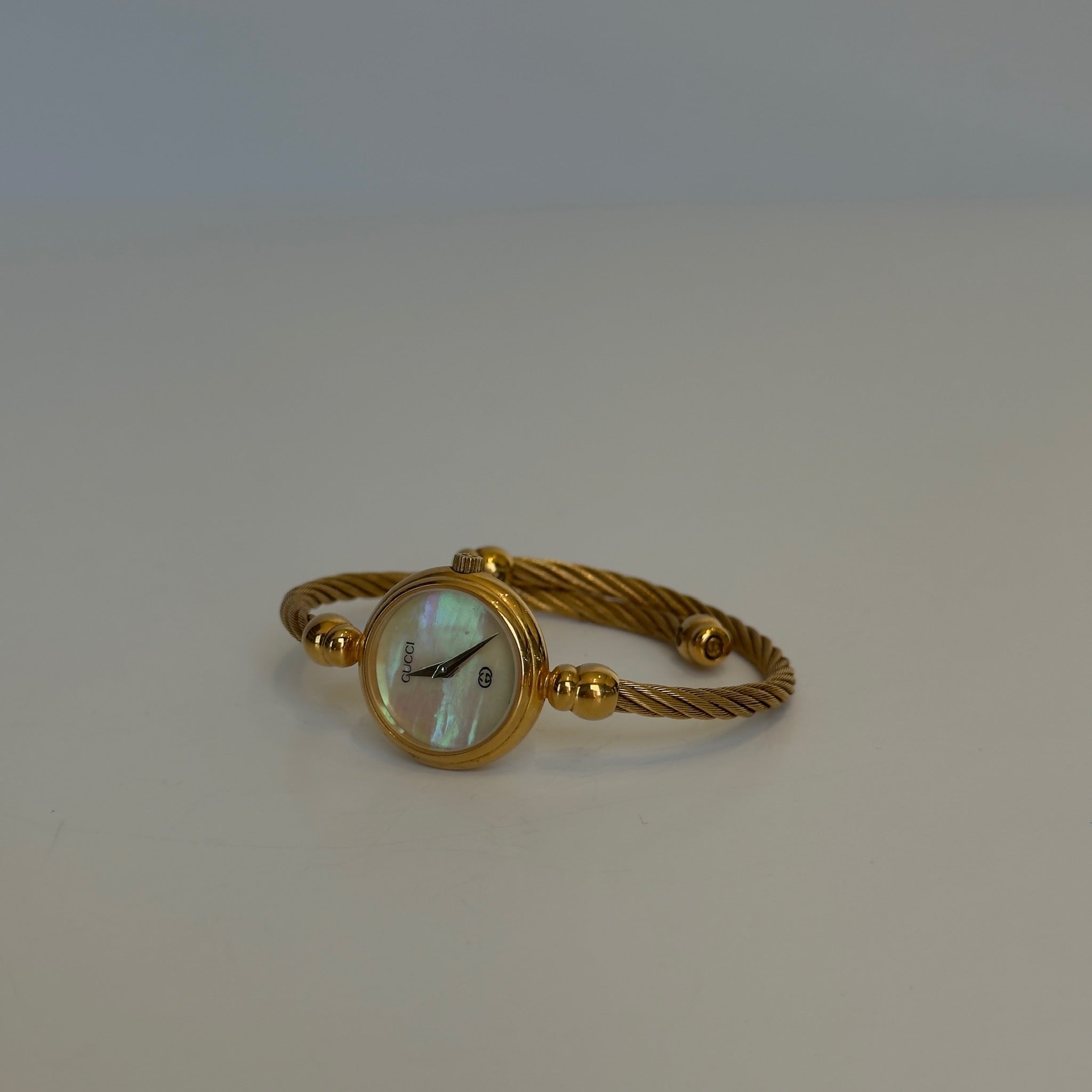 Gucci 20mm Mother Of Pearl Rope Bangle Watch - Queen May
