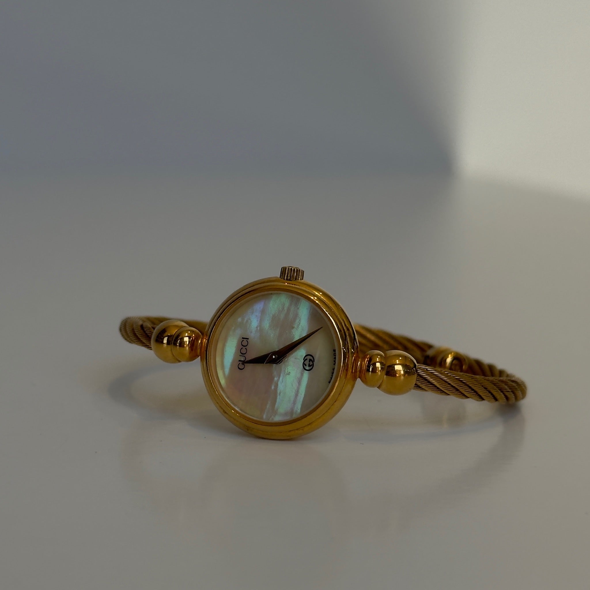 Gucci 20mm Mother Of Pearl Rope Bangle Watch - Queen May