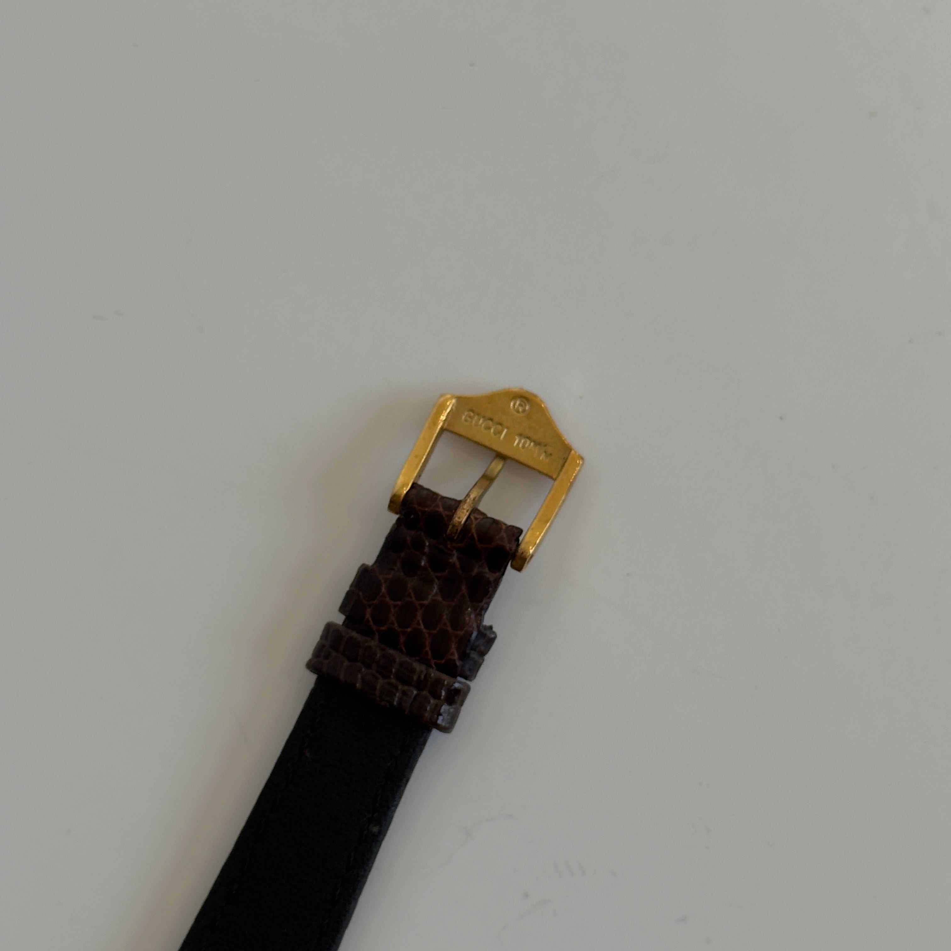 Gucci 3000.2L Ladies Gold Tone Watch - Queen May