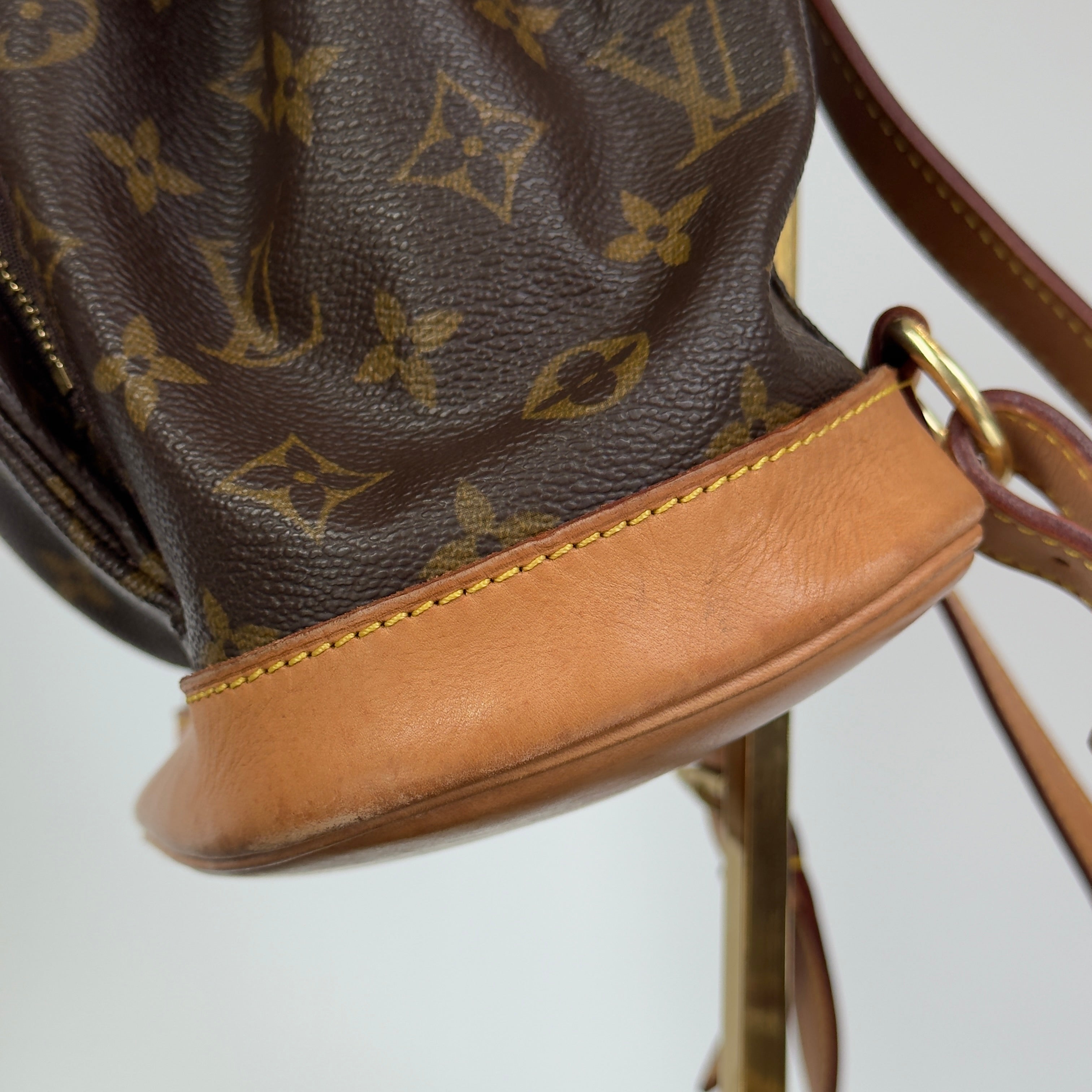 Louis Vuitton Monogram Montsouris MM - Queen May