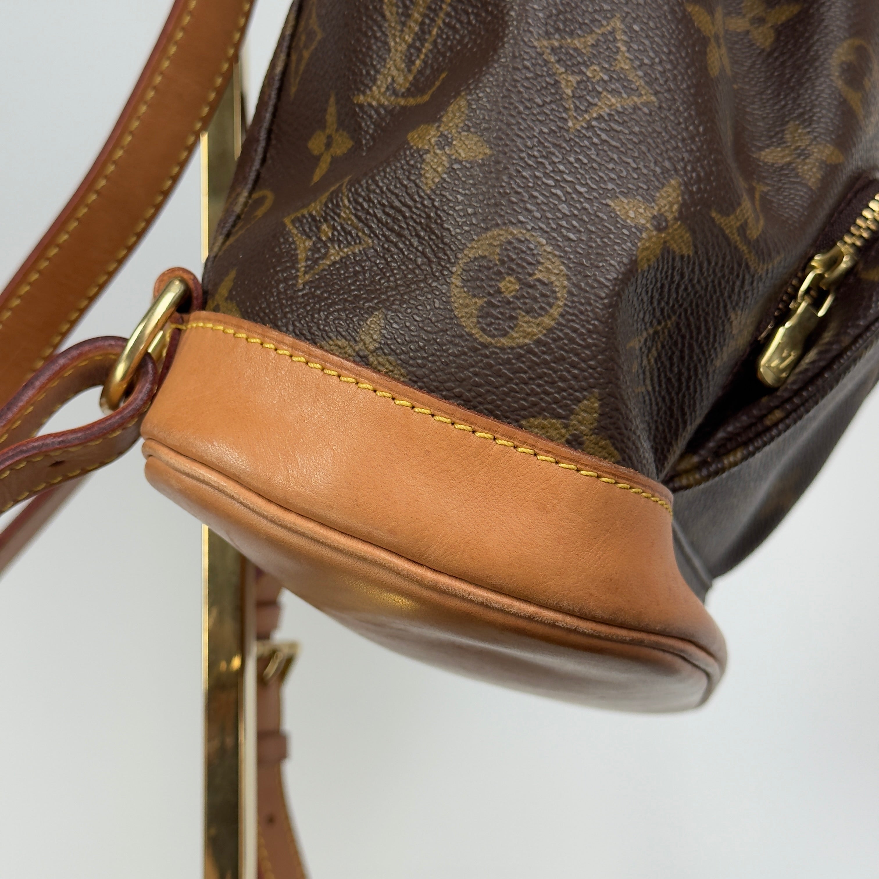 Louis Vuitton Monogram Montsouris MM - Queen May