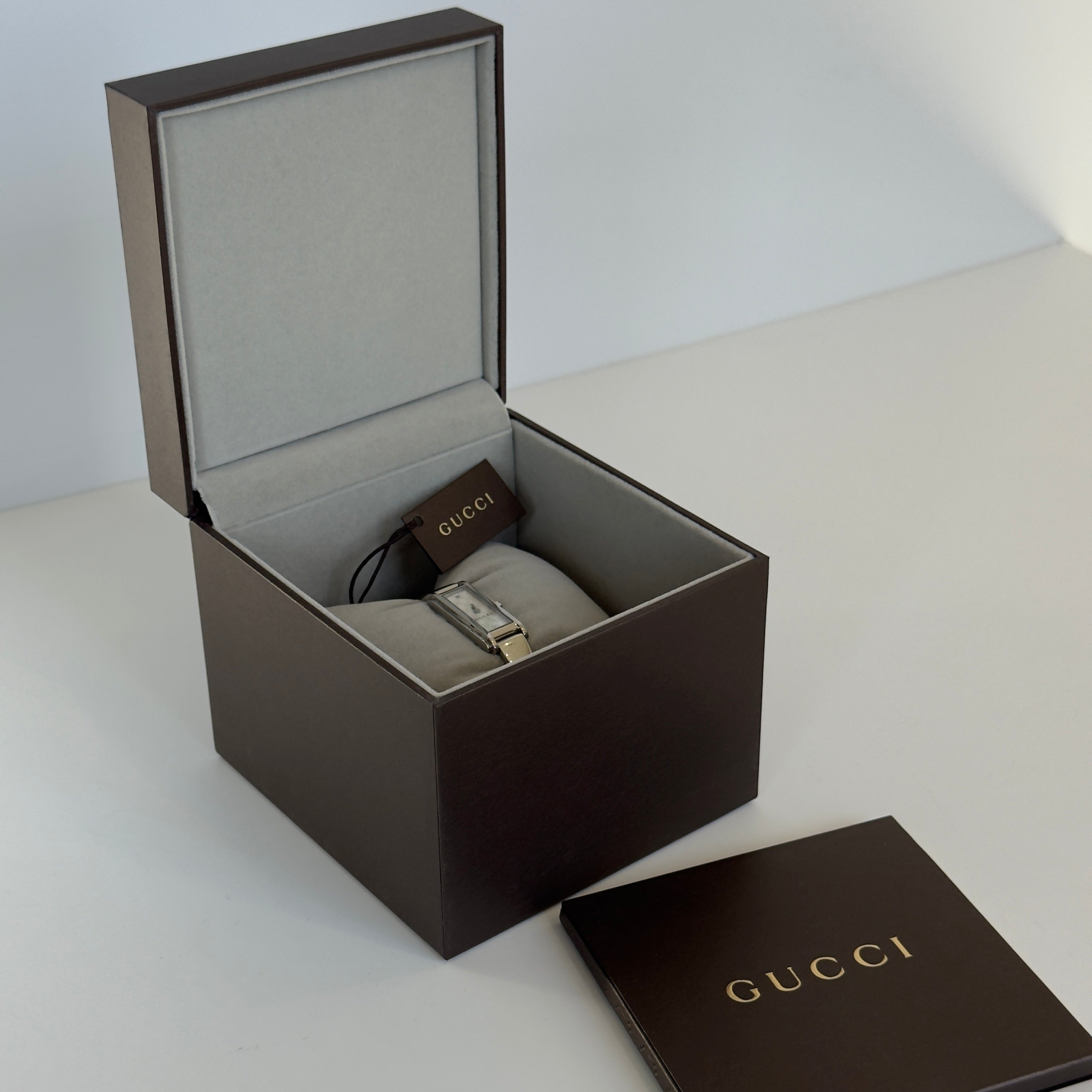 Gucci 1500L Mother of Pearl GG Dial Horsebit Bangle Watch - Queen May