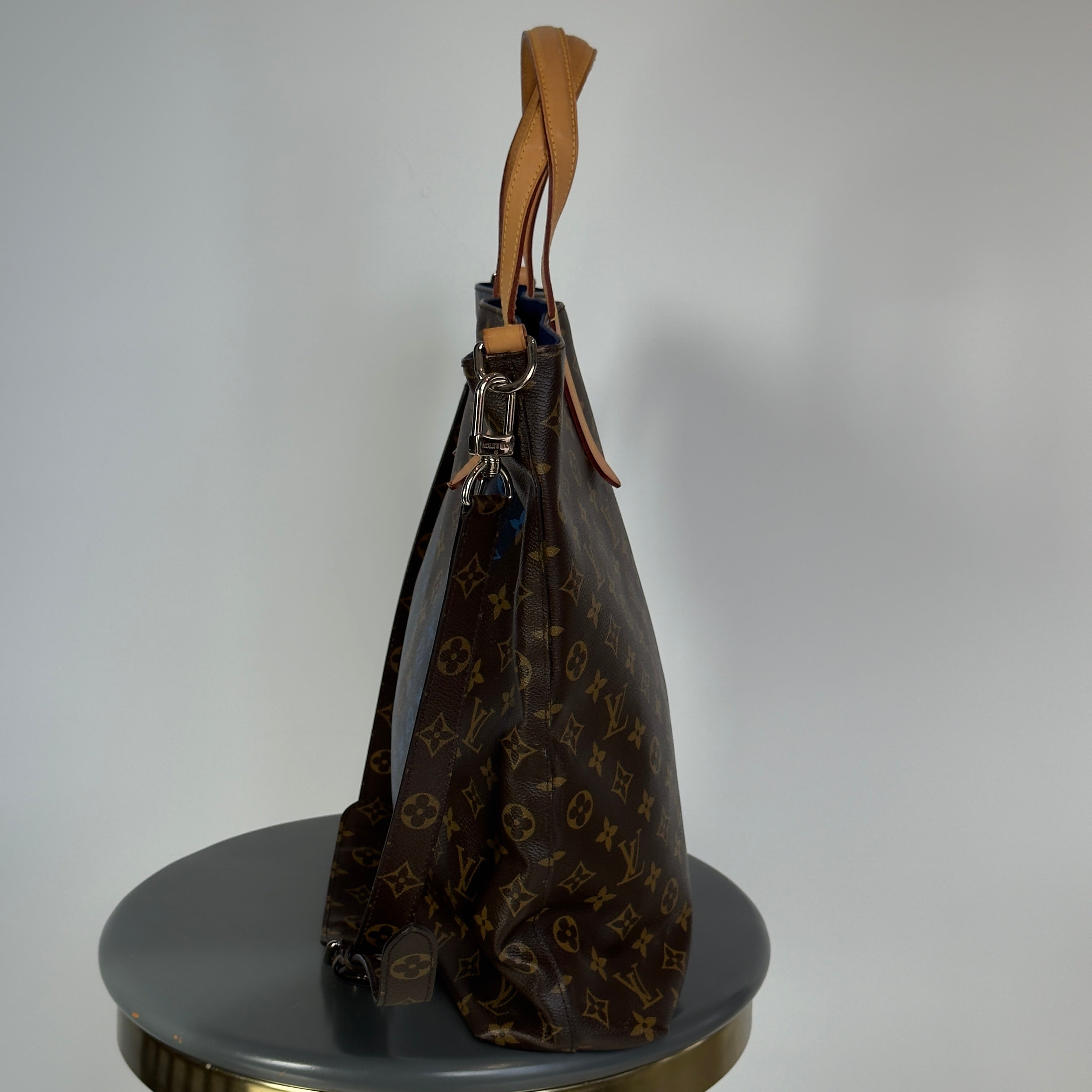 Louis Vuitton Spring 2015 Cabas Jour V Tote - Queen May