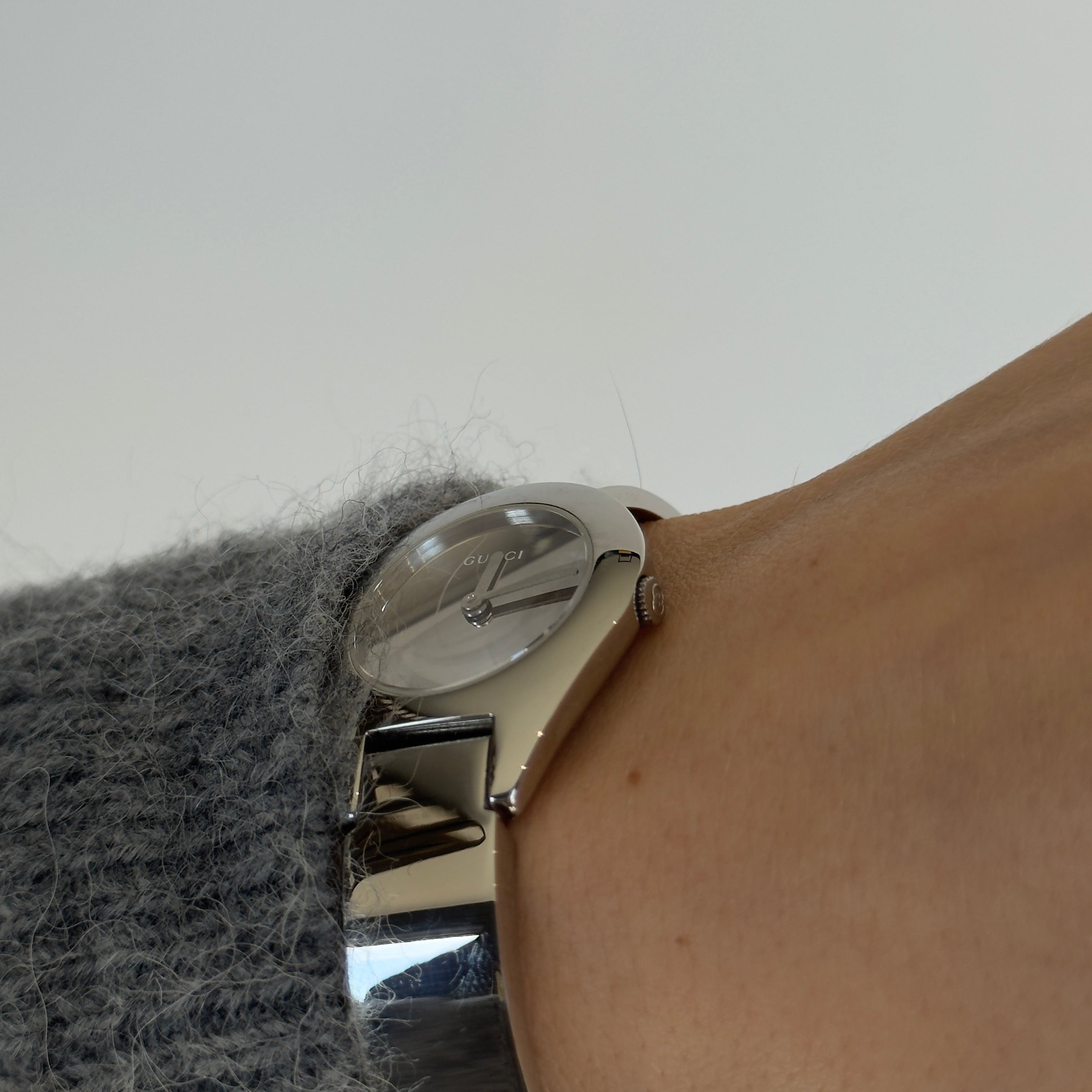 Gucci 6700L Mirror Buckle Bangle Watch - Queen May