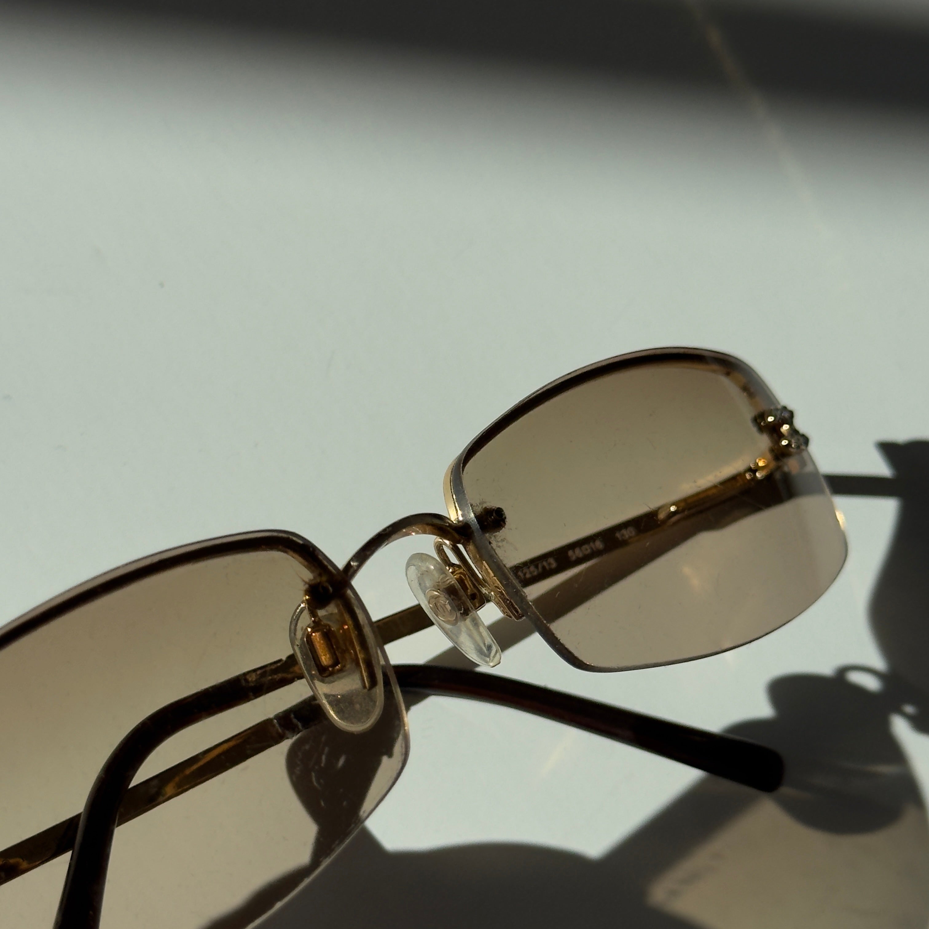 Vintage Chanel 4093-B Rimless Wire Frame Rhinestone CC Sunglasses Smoke - Queen May