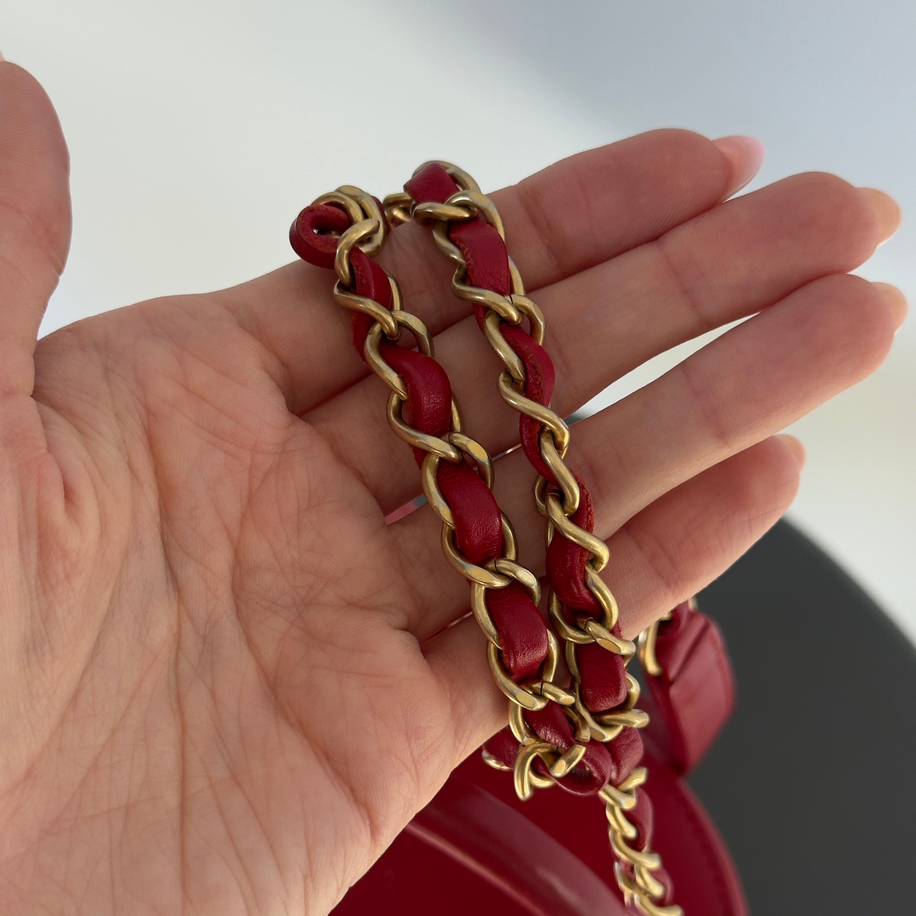 Chanel Pearl Logo Red Top Handle Vanity Case With Chain - Queen May