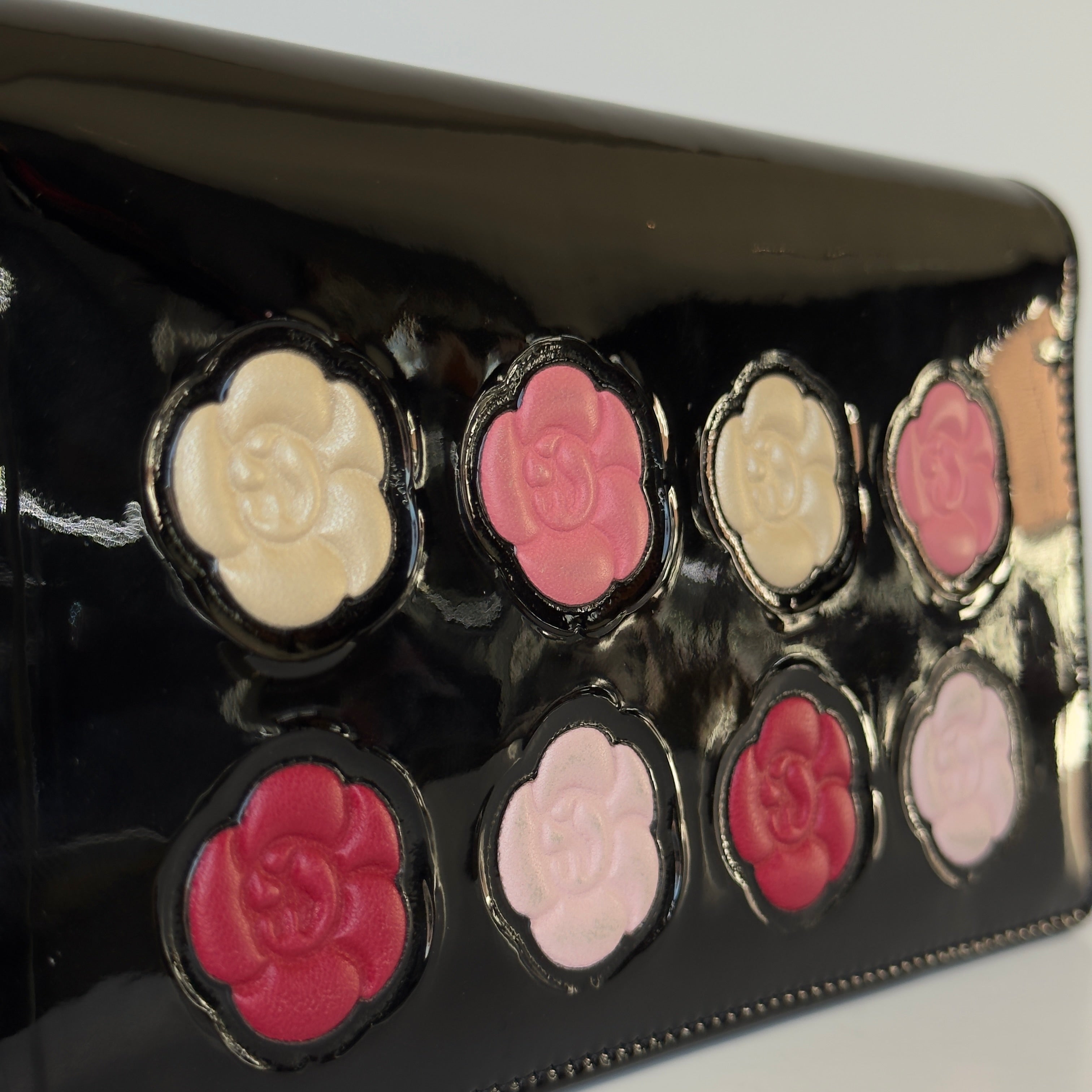 Chanel Camellia Makeup Palette Patent Long Wallet - Queen May