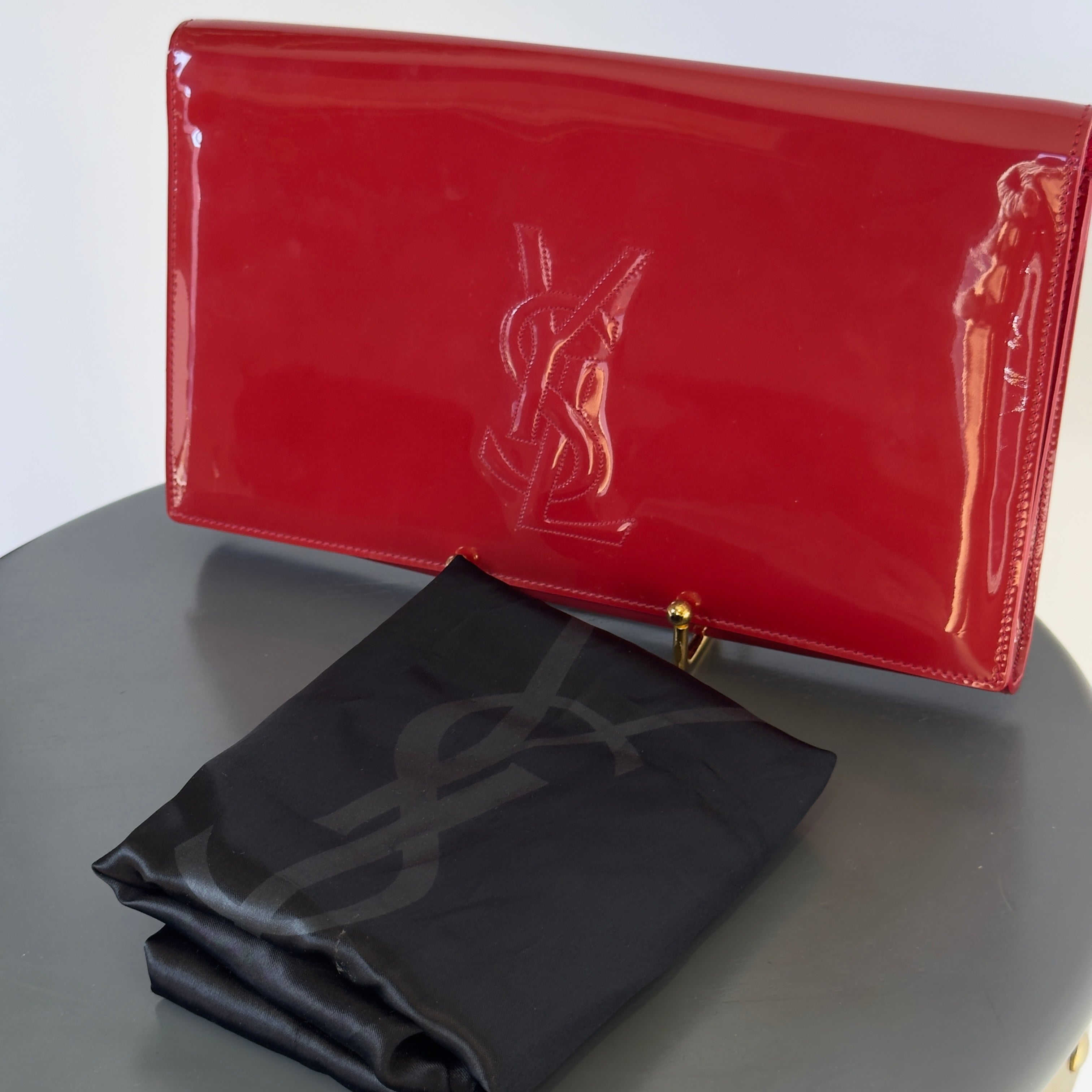 Yves Saint Laurent Belle De Jour Patent Leather Clutch Red - Queen May