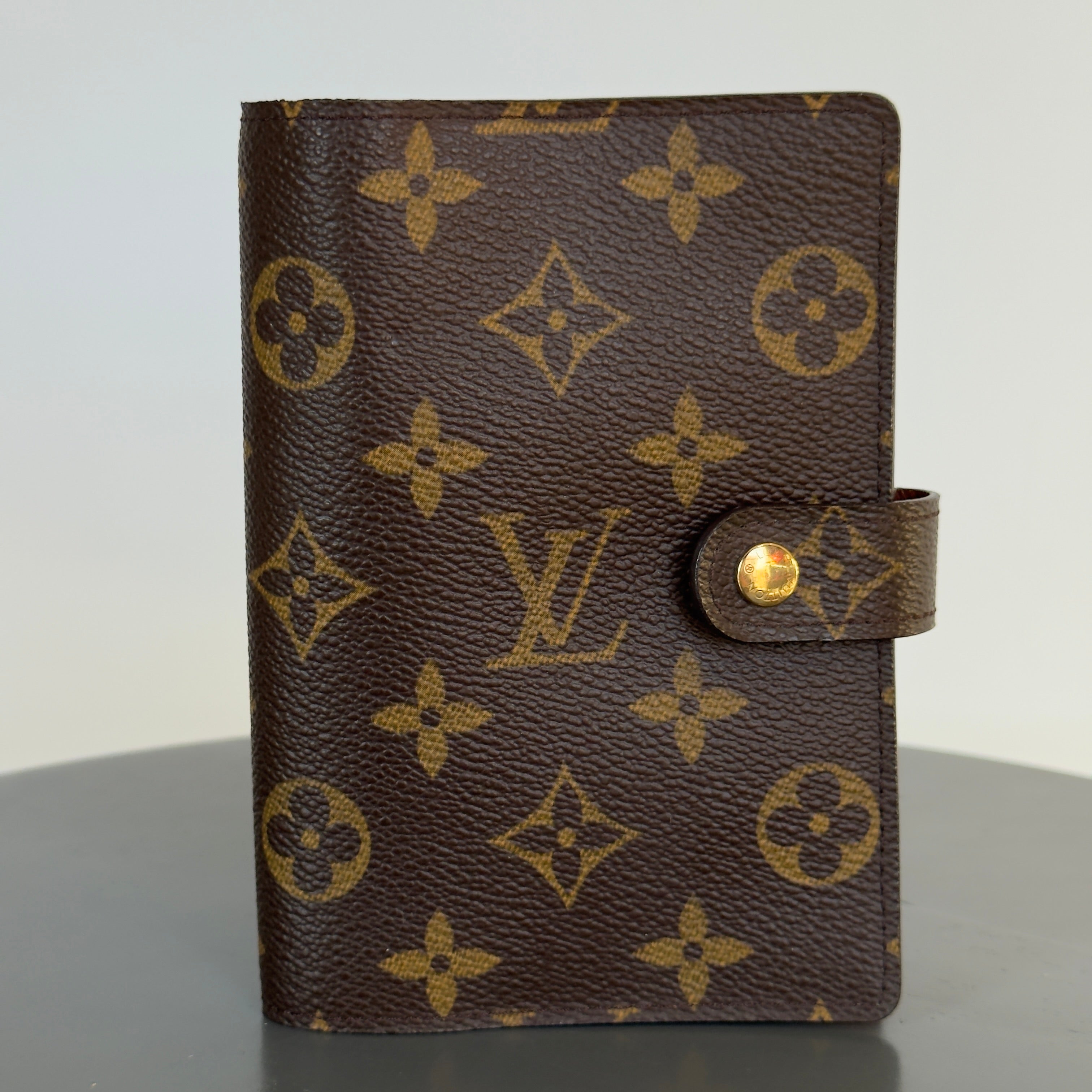 Louis Vuitton Monogram Agenda Cover - Queen May