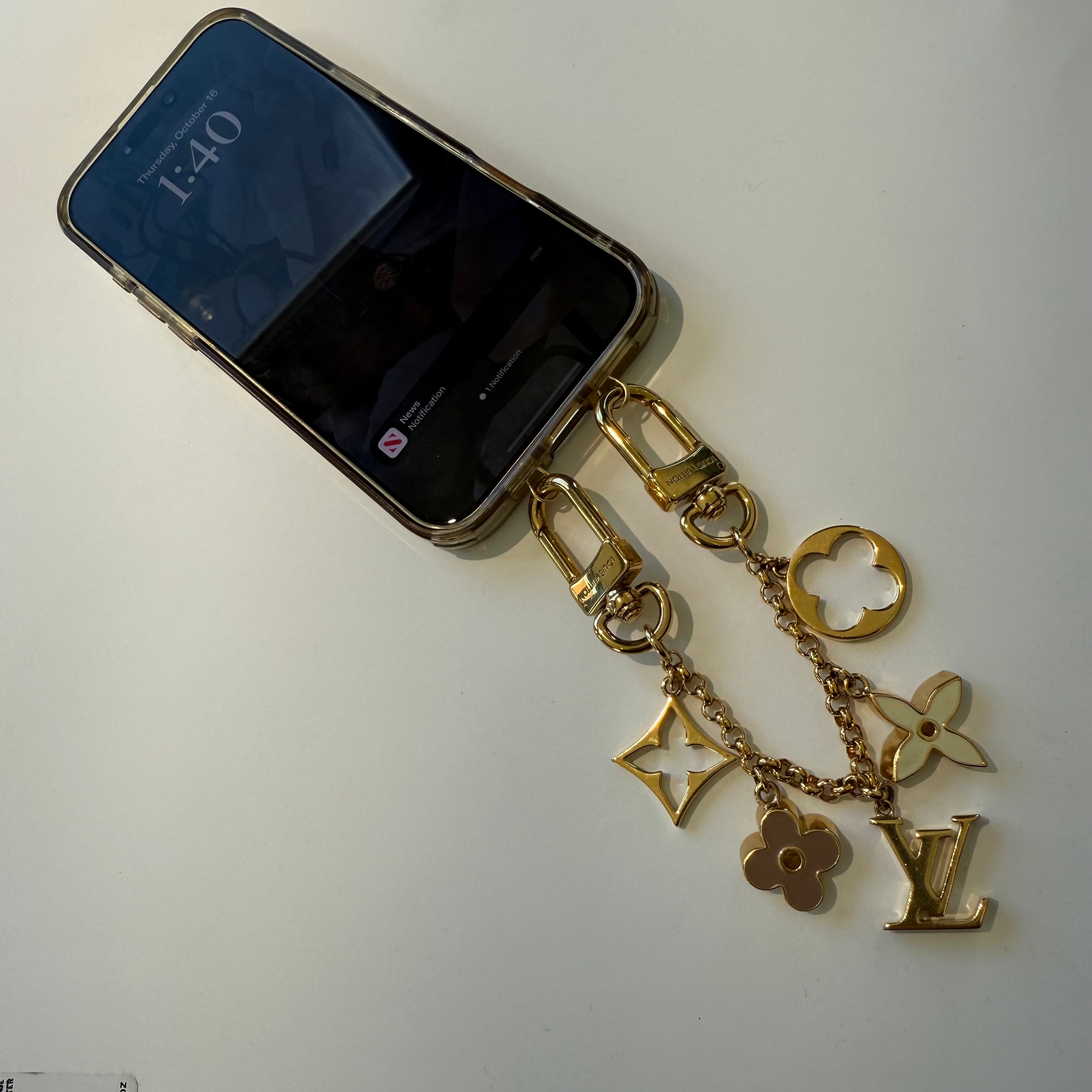 Louis Vuitton Fleur De Monogram Bag/Phone Charm - Queen May
