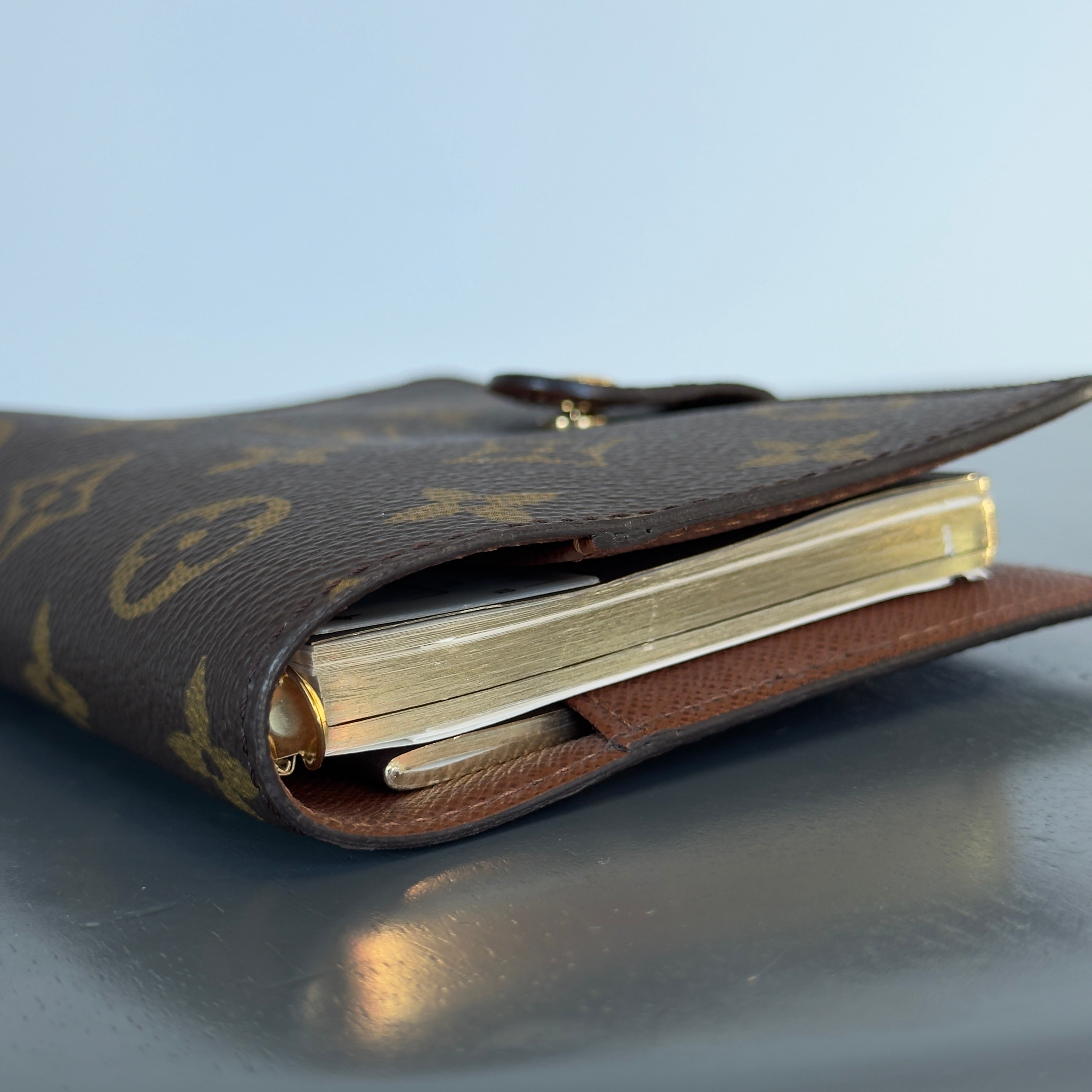 Louis Vuitton Monogram Agenda Cover - Queen May