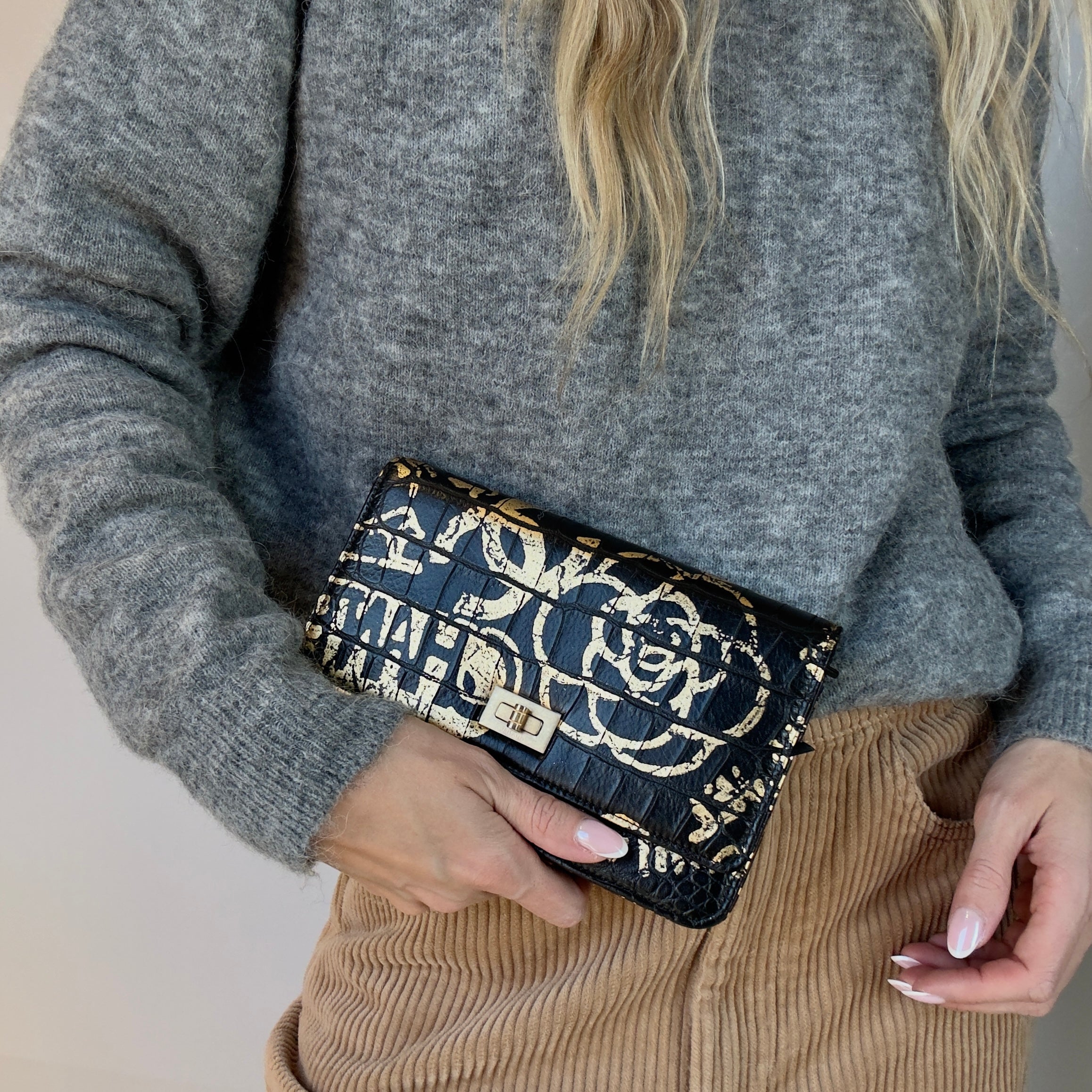 Chanel Paris-New York Graffiti Reissue Wallet On Chain - Queen May