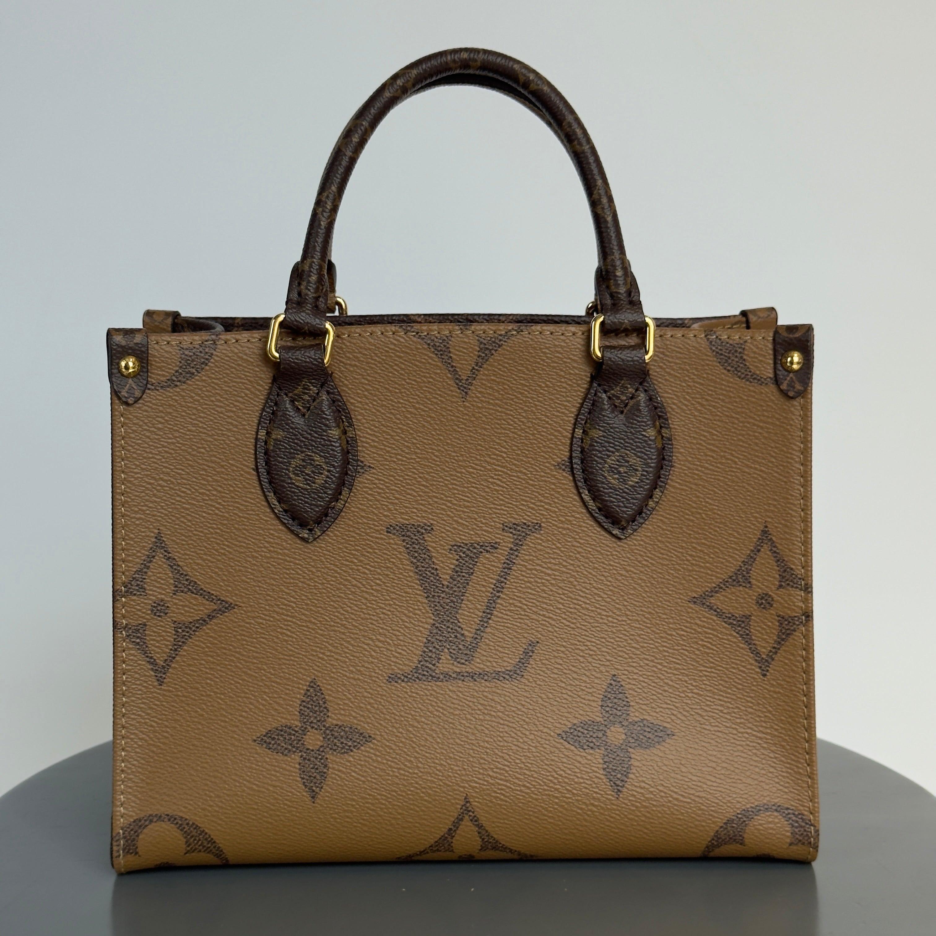 Louis Vuitton On The Go PM - Queen May