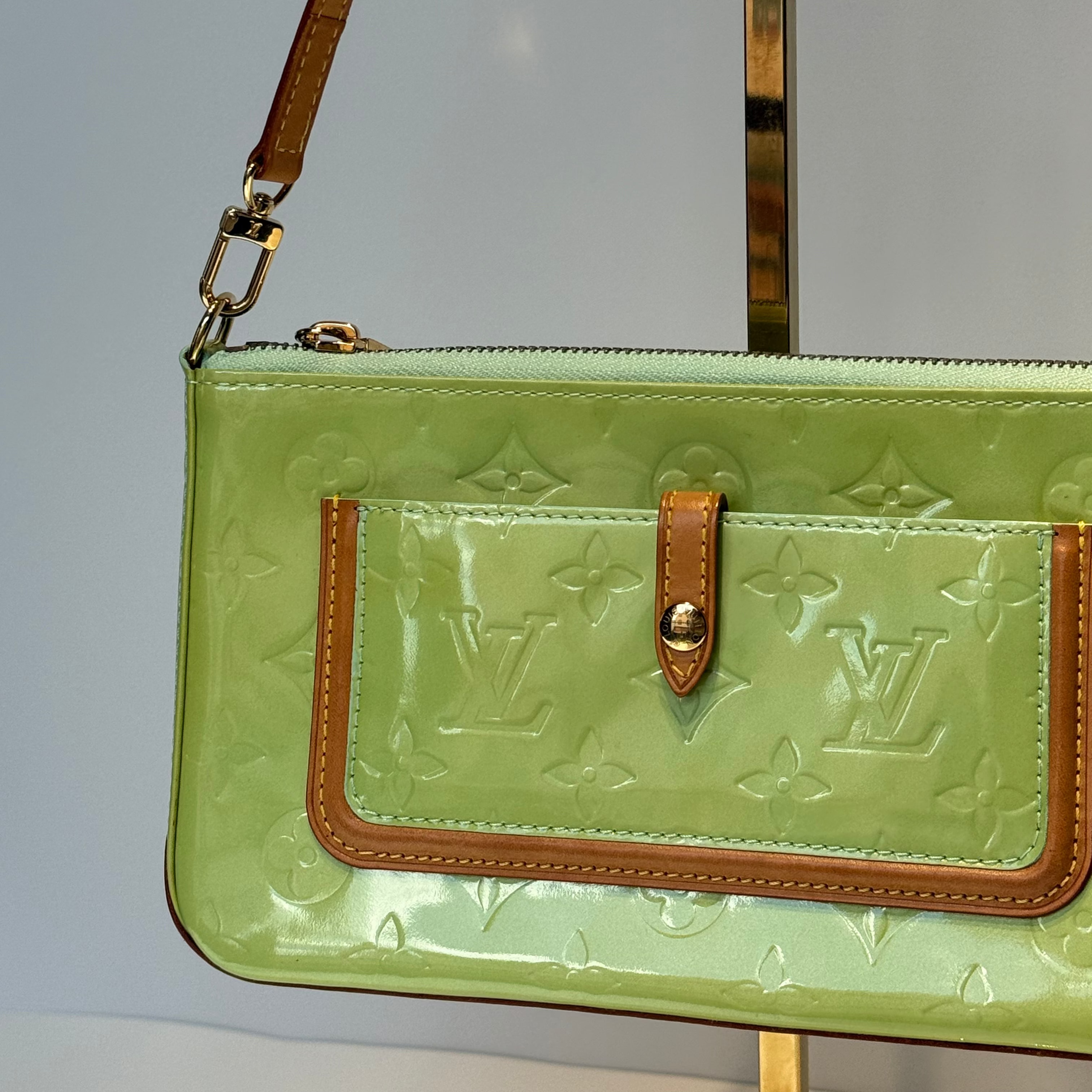 Rare Louis Vuitton Mallory Square Vernis Clutch Peppermint - Queen May