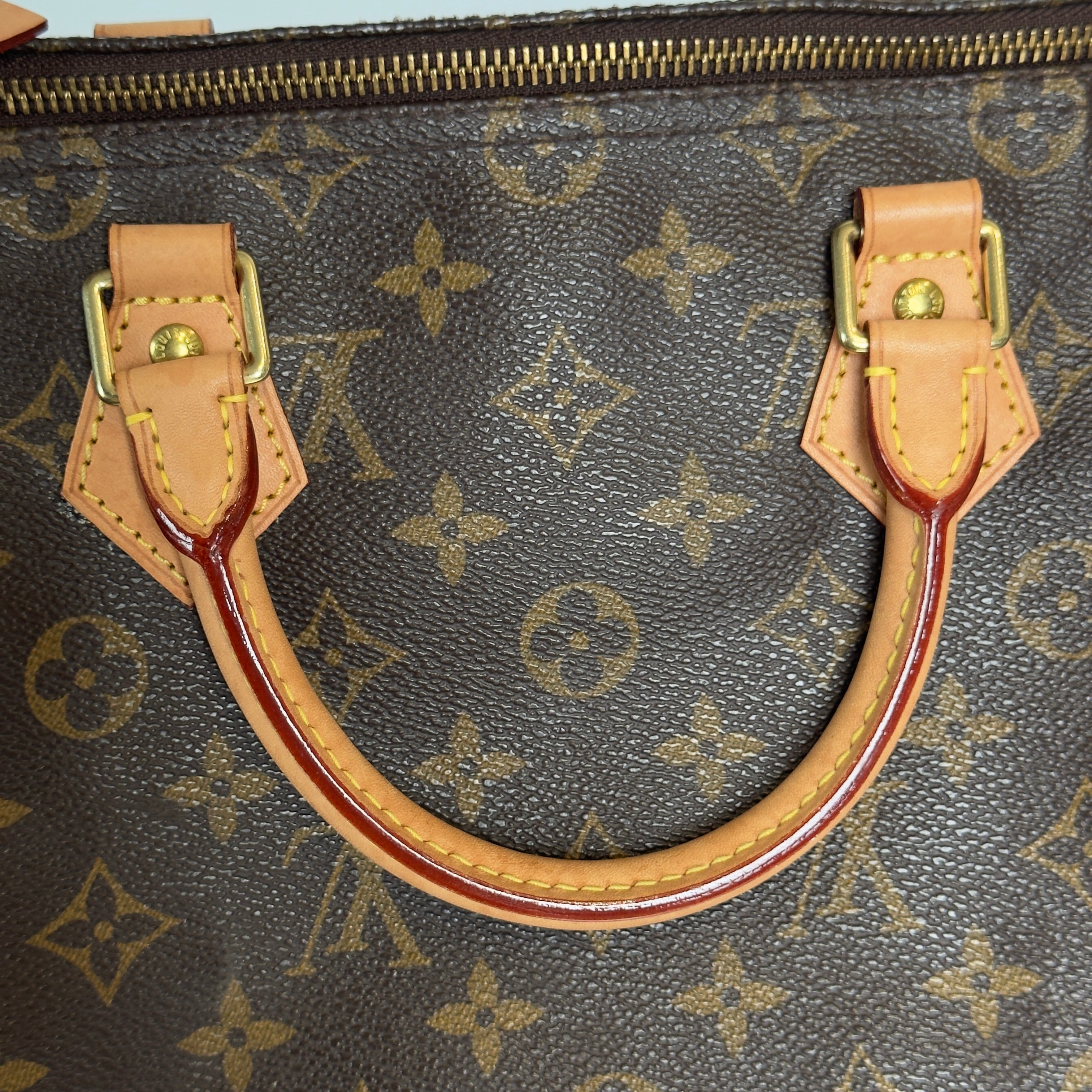 Louis Vuitton Monogram Speedy 35 - Queen May