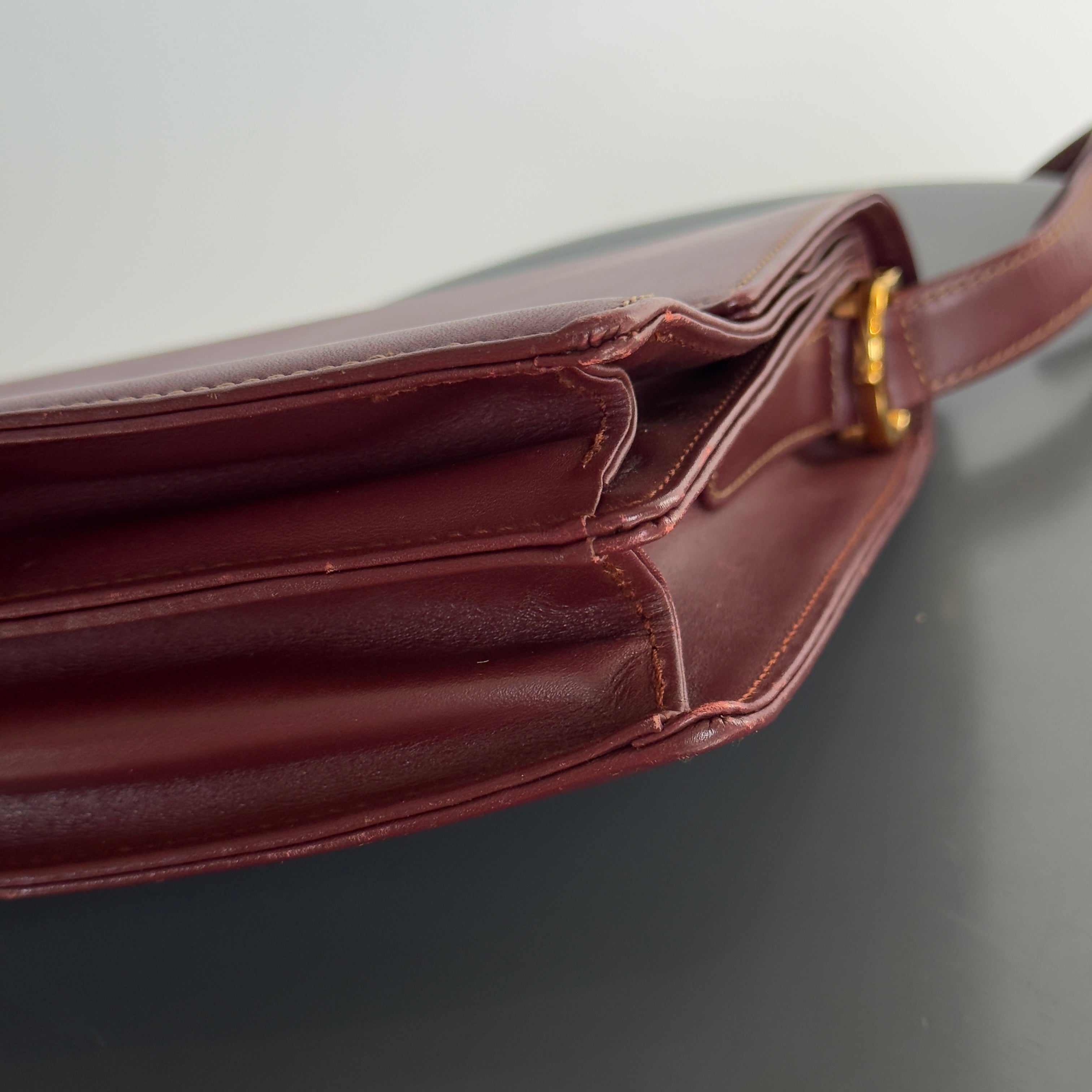 Cartier Must De Cartier Bordeaux Leather Flap Bag - Queen May