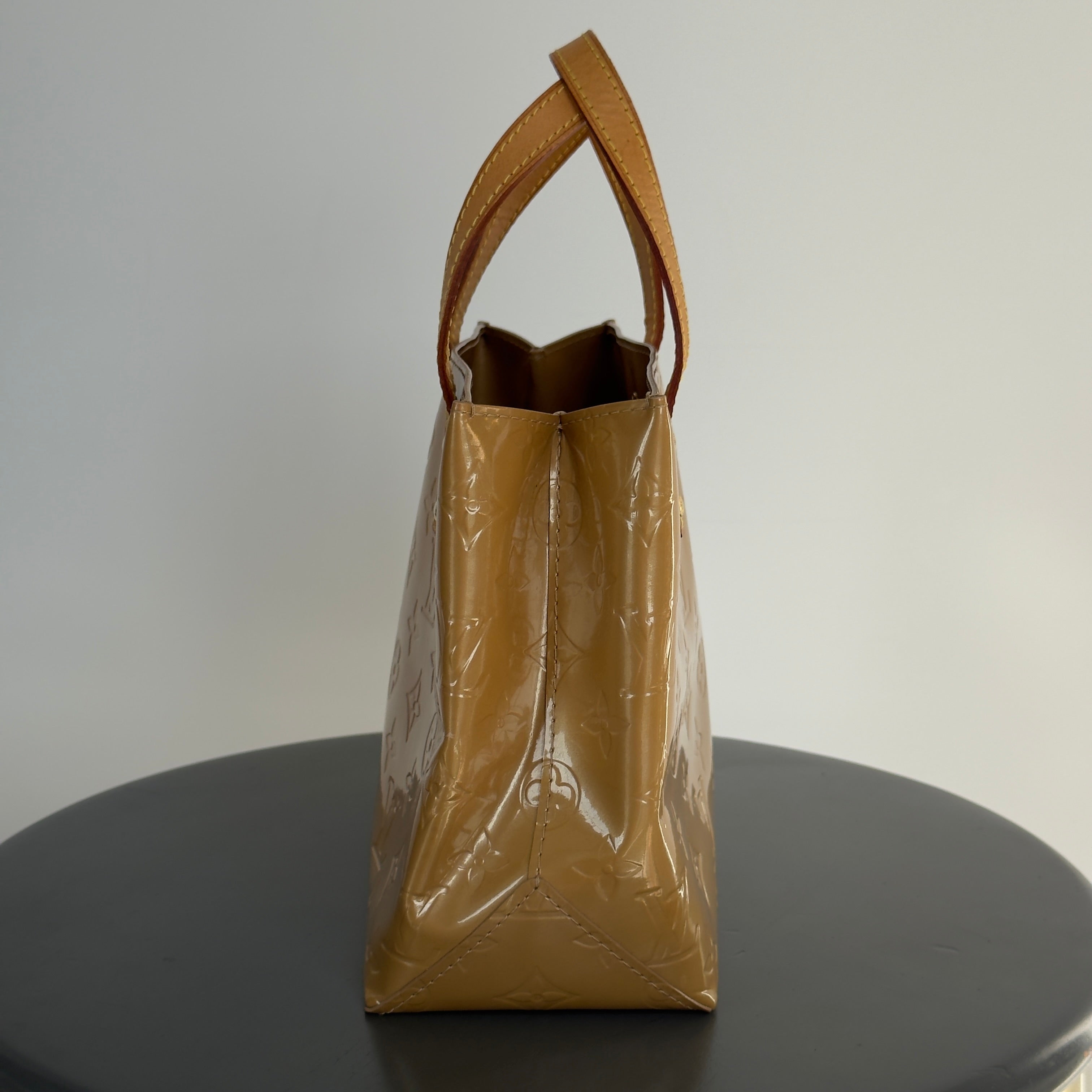 Louis Vuitton Vernis Reade PM Tan - Queen May