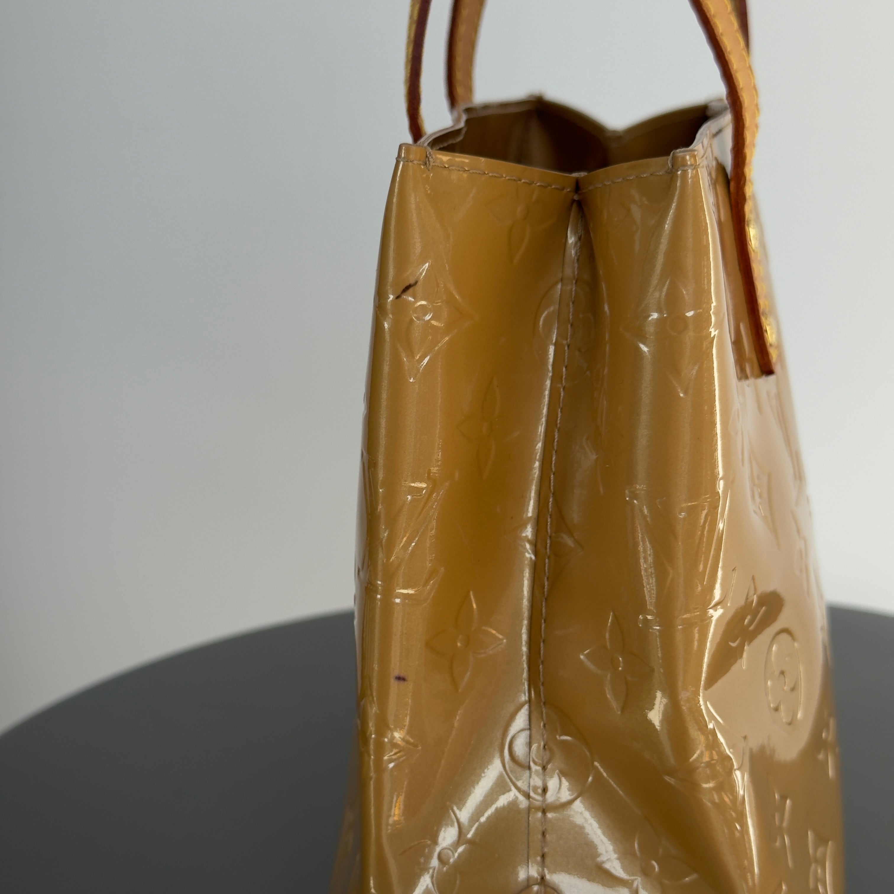 Louis Vuitton Vernis Reade PM Tan - Queen May