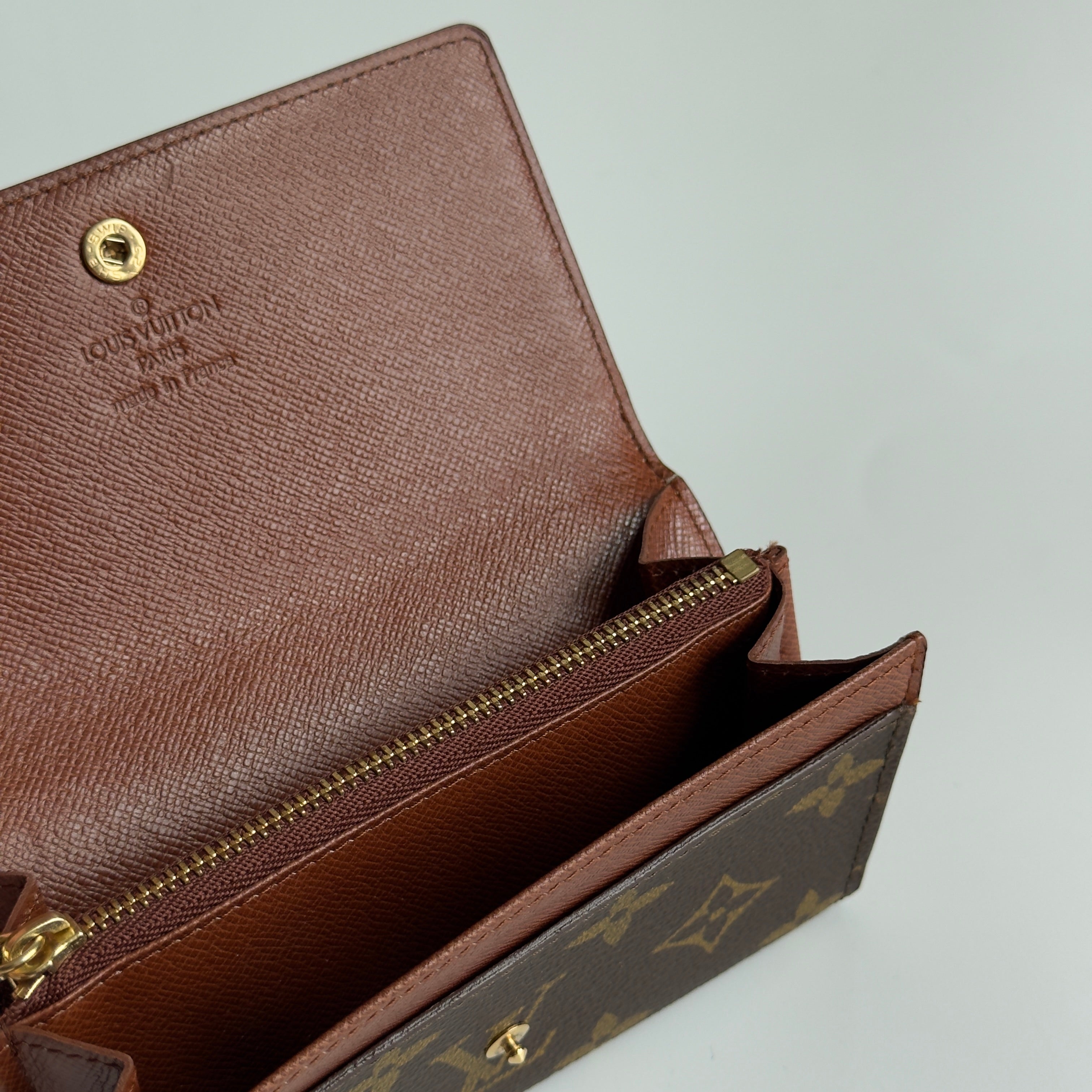 Louis Vuitton Rare Porte Monnaie Zip Wallet - Queen May
