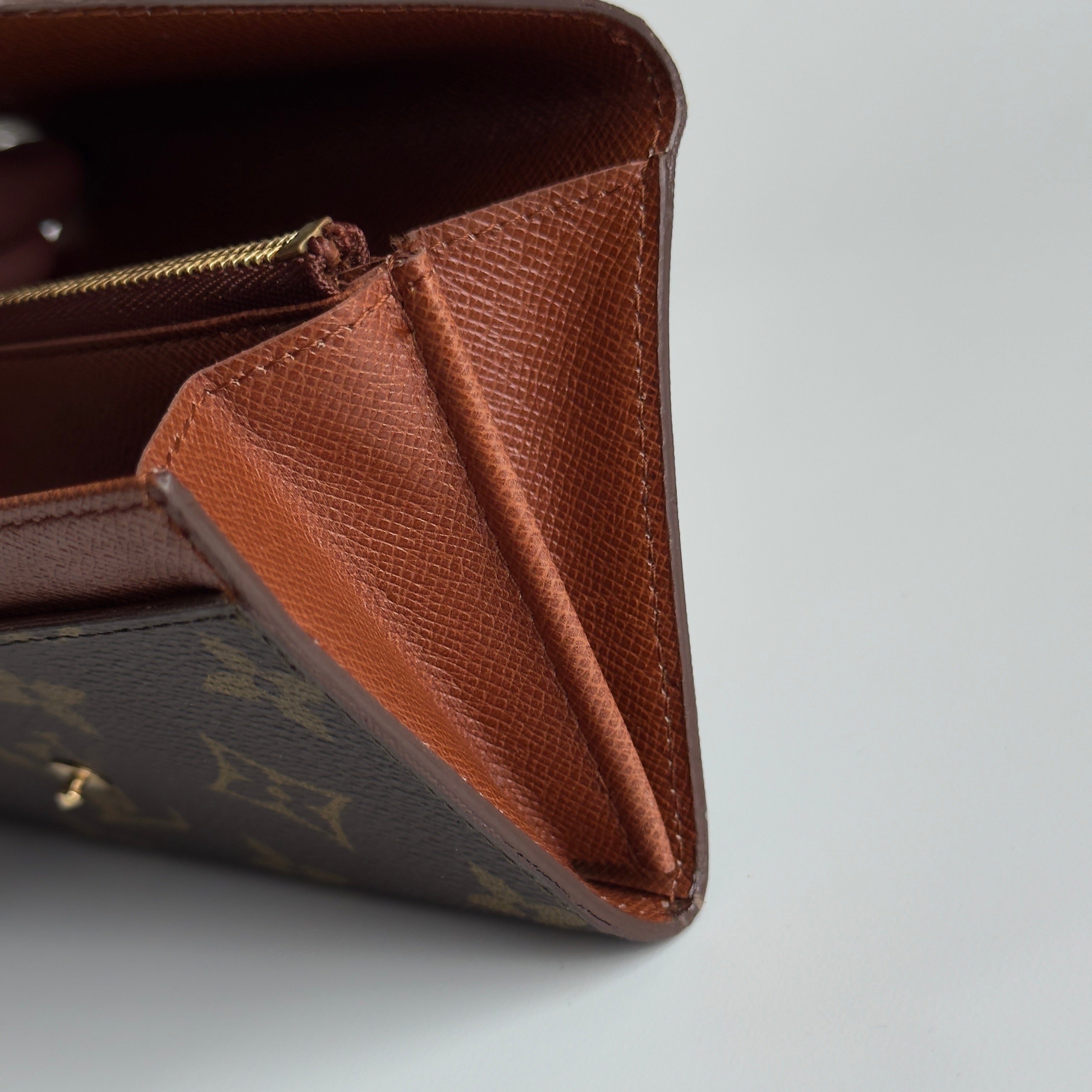 Louis Vuitton Rare Porte Monnaie Zip Wallet - Queen May