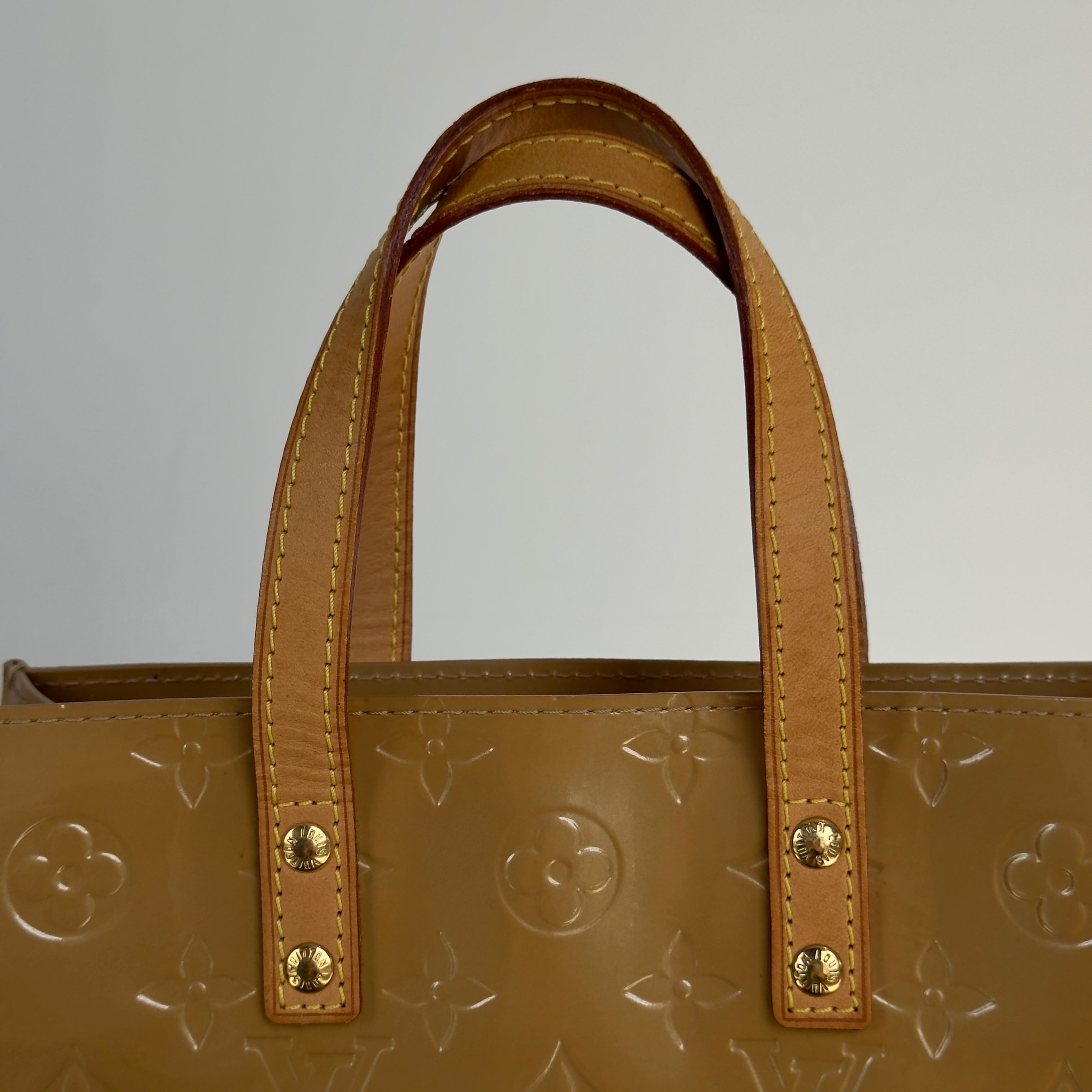 Louis Vuitton Vernis Reade PM Tan - Queen May