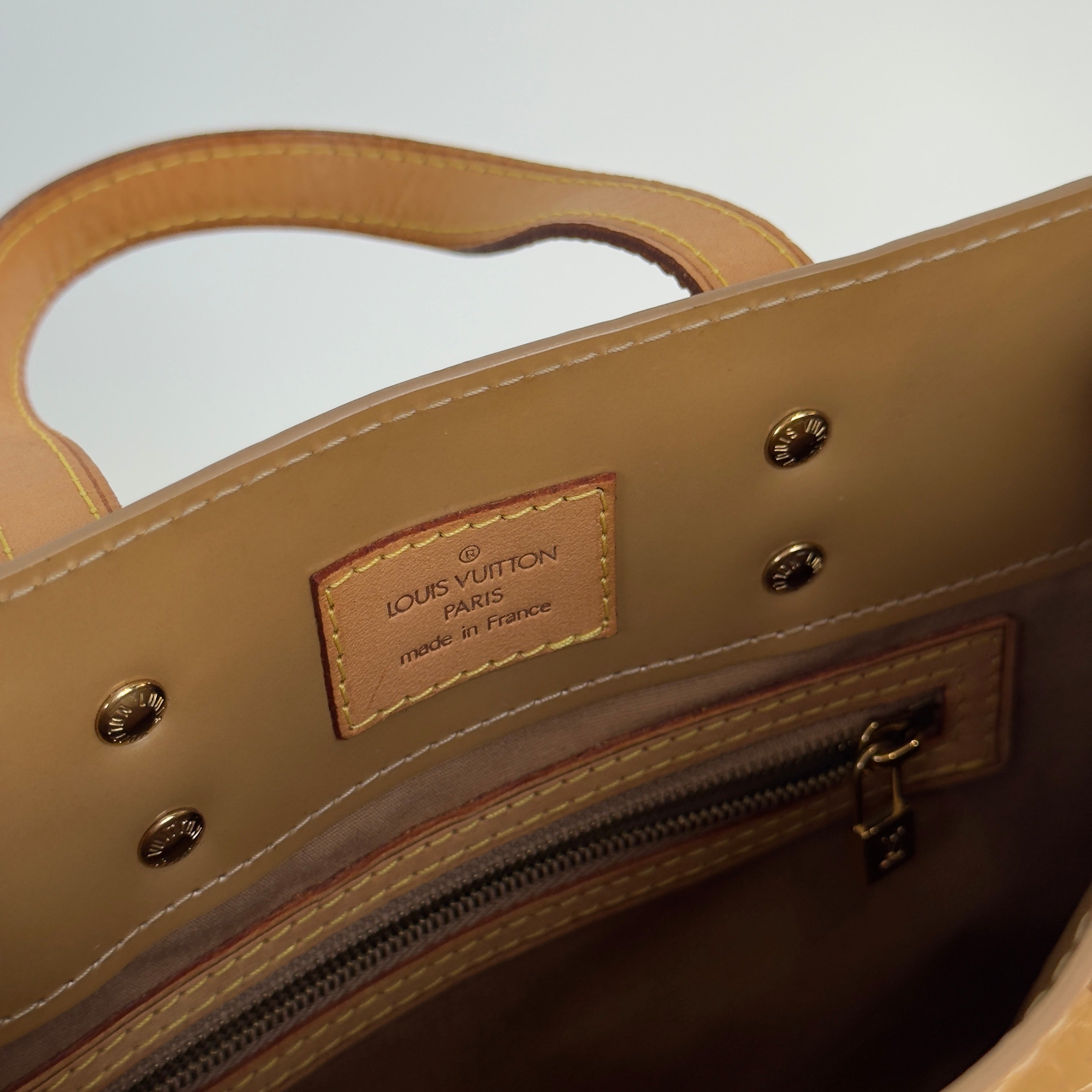 Louis Vuitton Vernis Reade PM Tan - Queen May