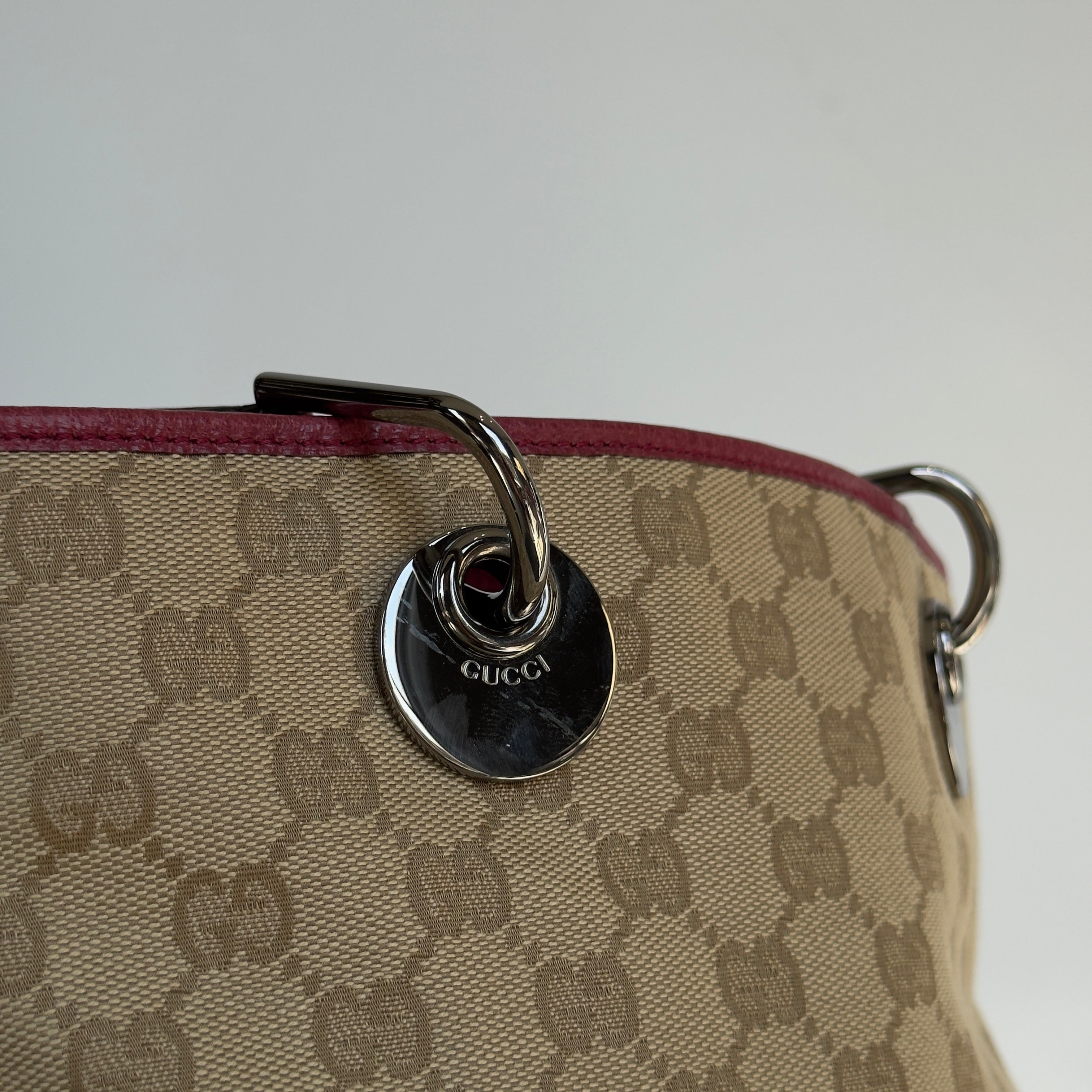 Gucci GG Canvas Eclipse Small - Queen May
