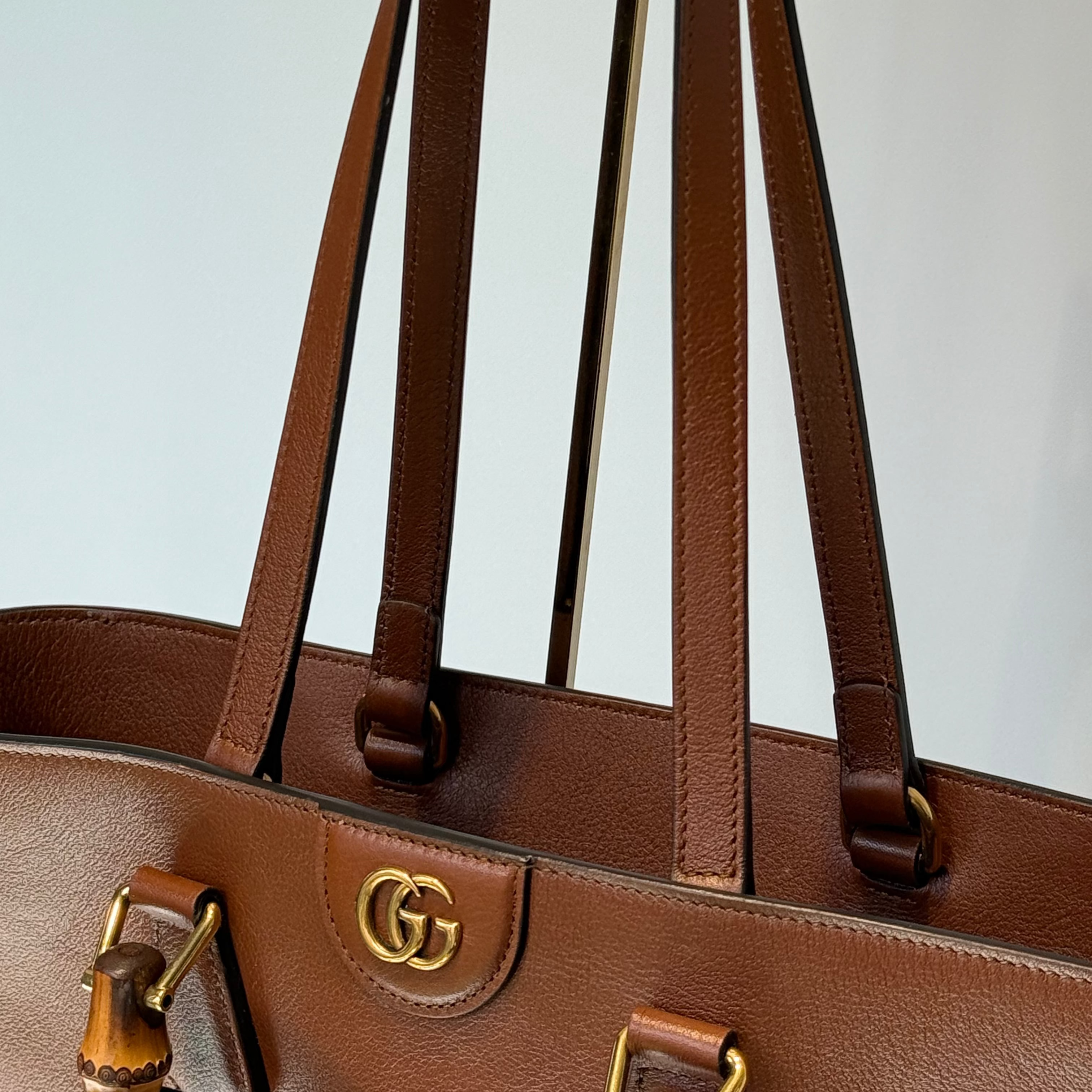 Gucci Diana Medium Leather Tote Brown - Queen May